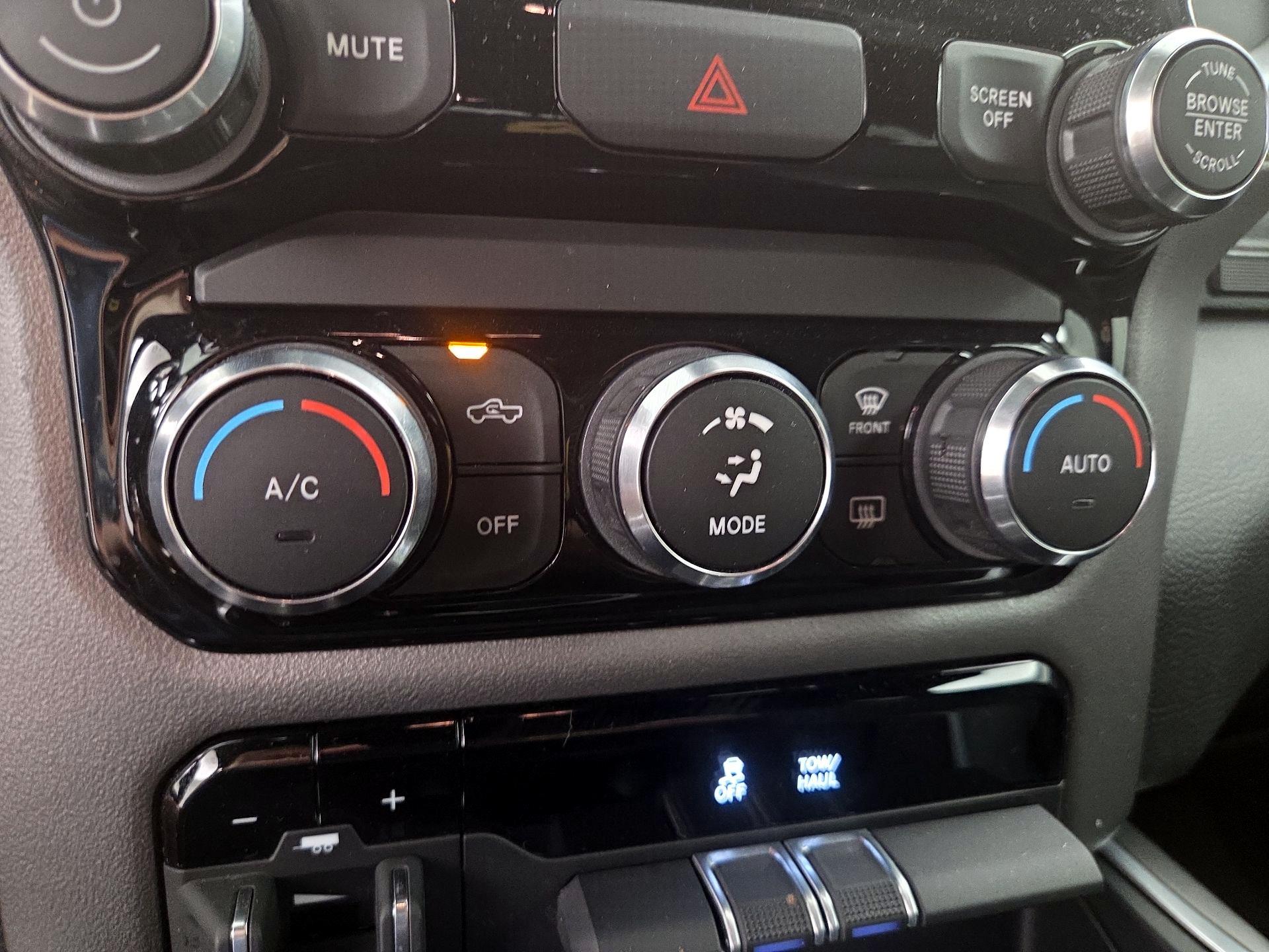 Thumbnail: 2022 RAM 1500 - 17