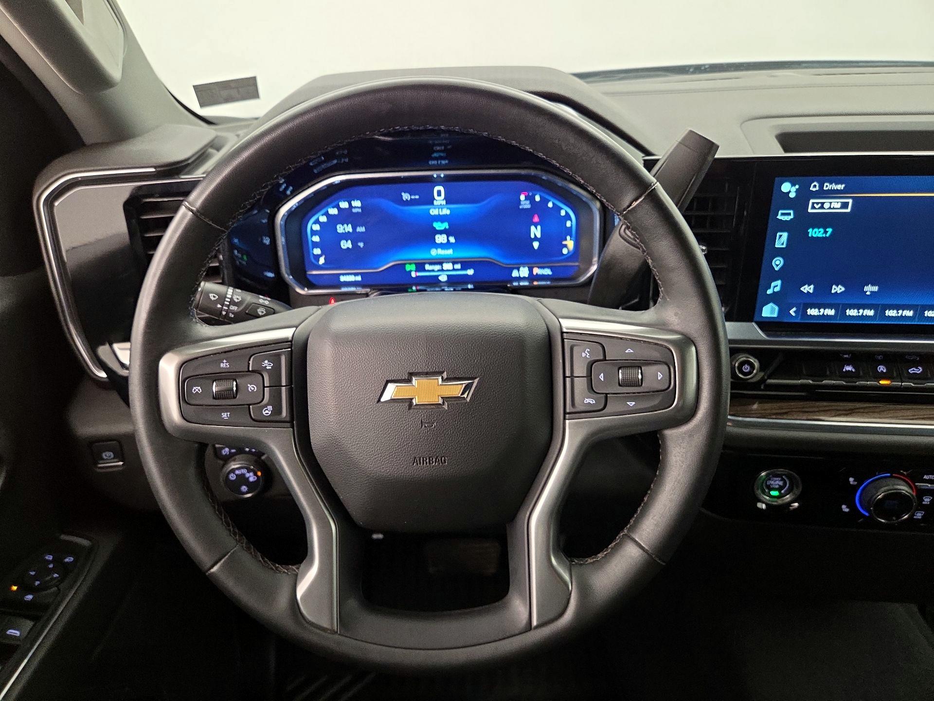 Thumbnail: 2023 Chevrolet Silverado 1500 - 10
