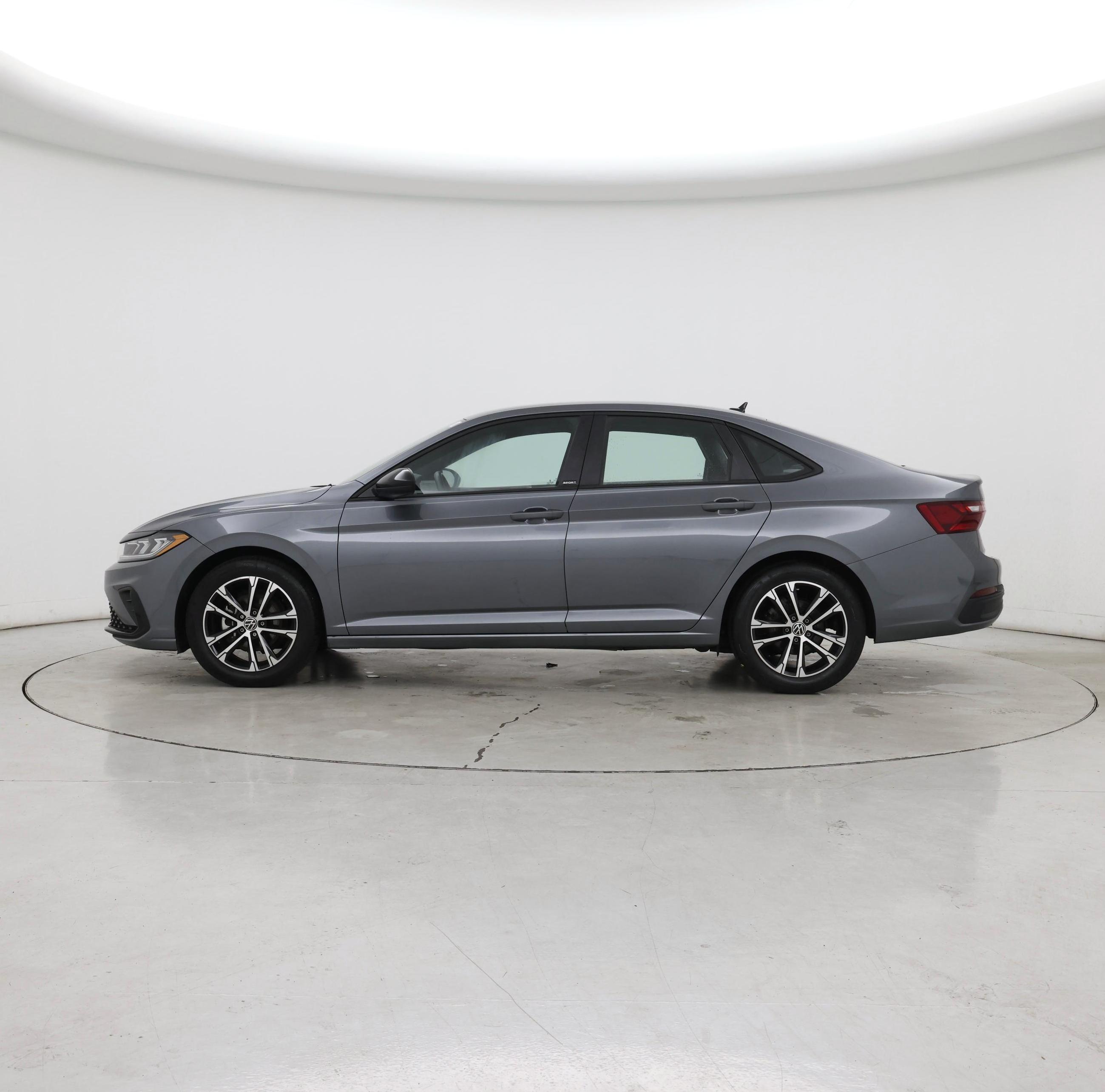 Thumbnail: 2025 Volkswagen Jetta - 3