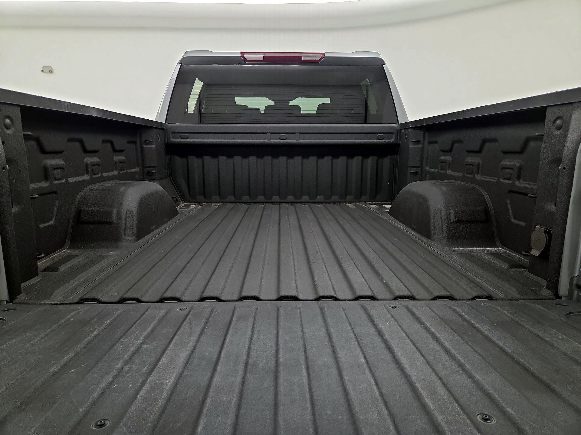 Thumbnail: 2023 Chevrolet Silverado 1500 - 20