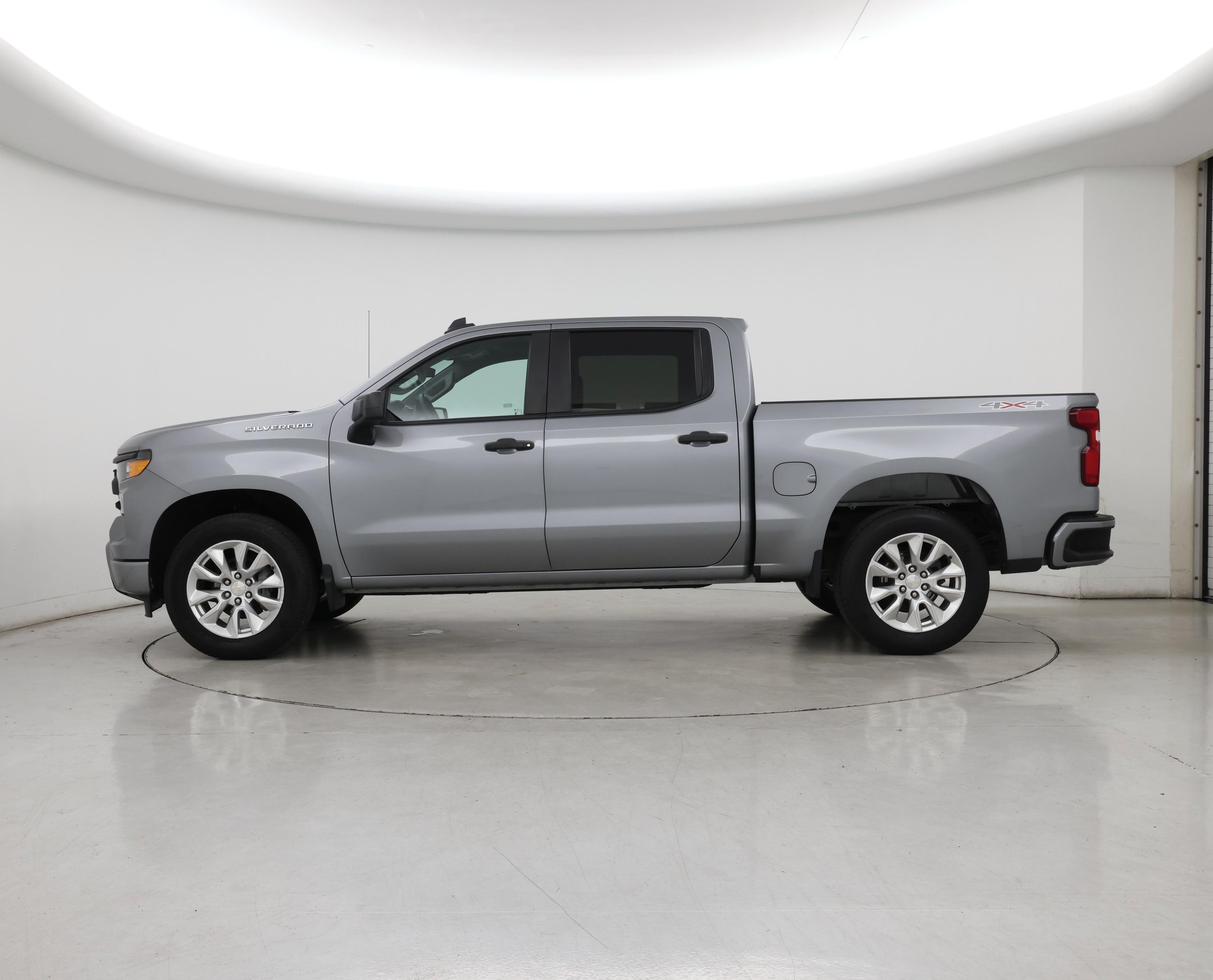 Thumbnail: 2023 Chevrolet Silverado 1500 - 3
