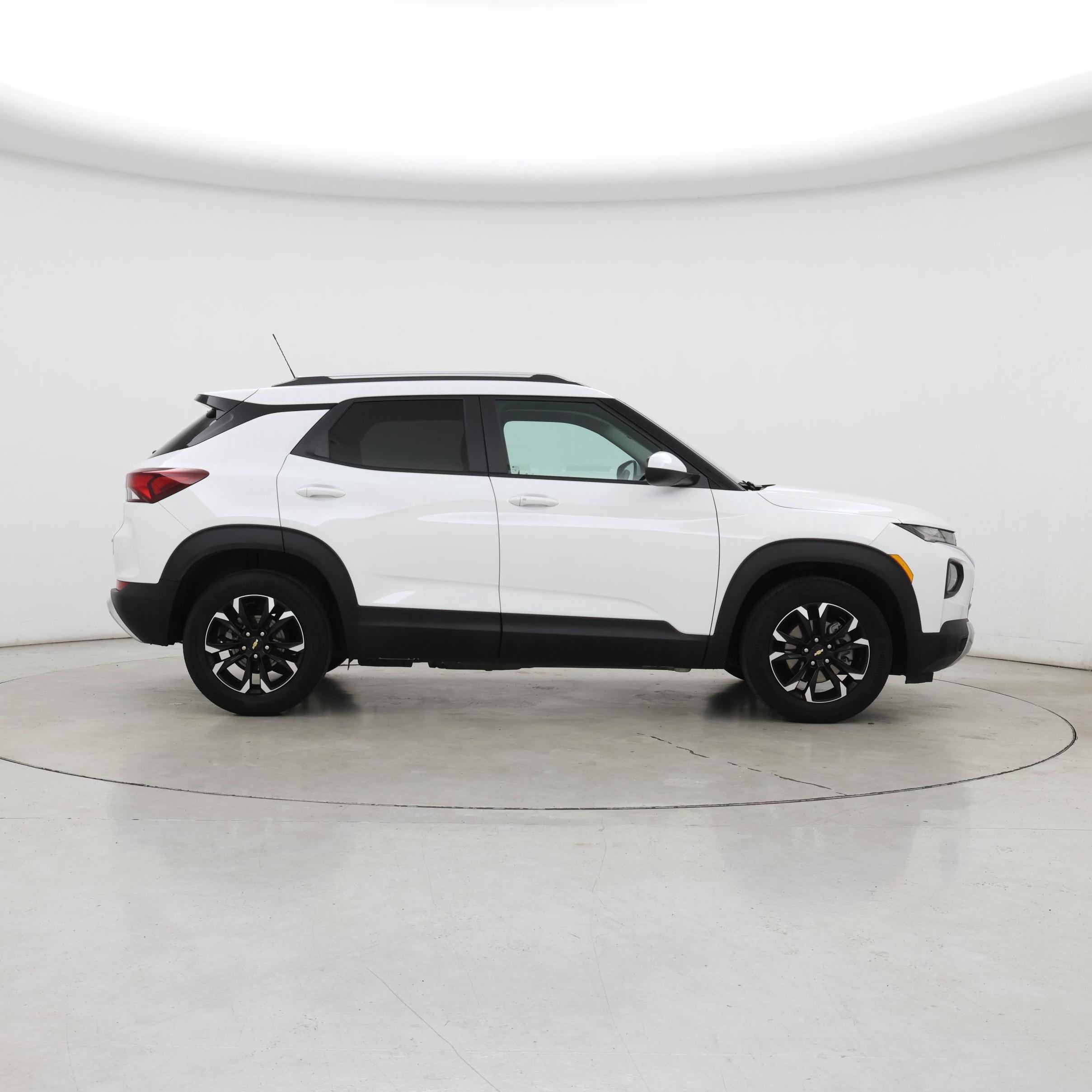 Thumbnail: 2023 Chevrolet TrailBlazer - 7