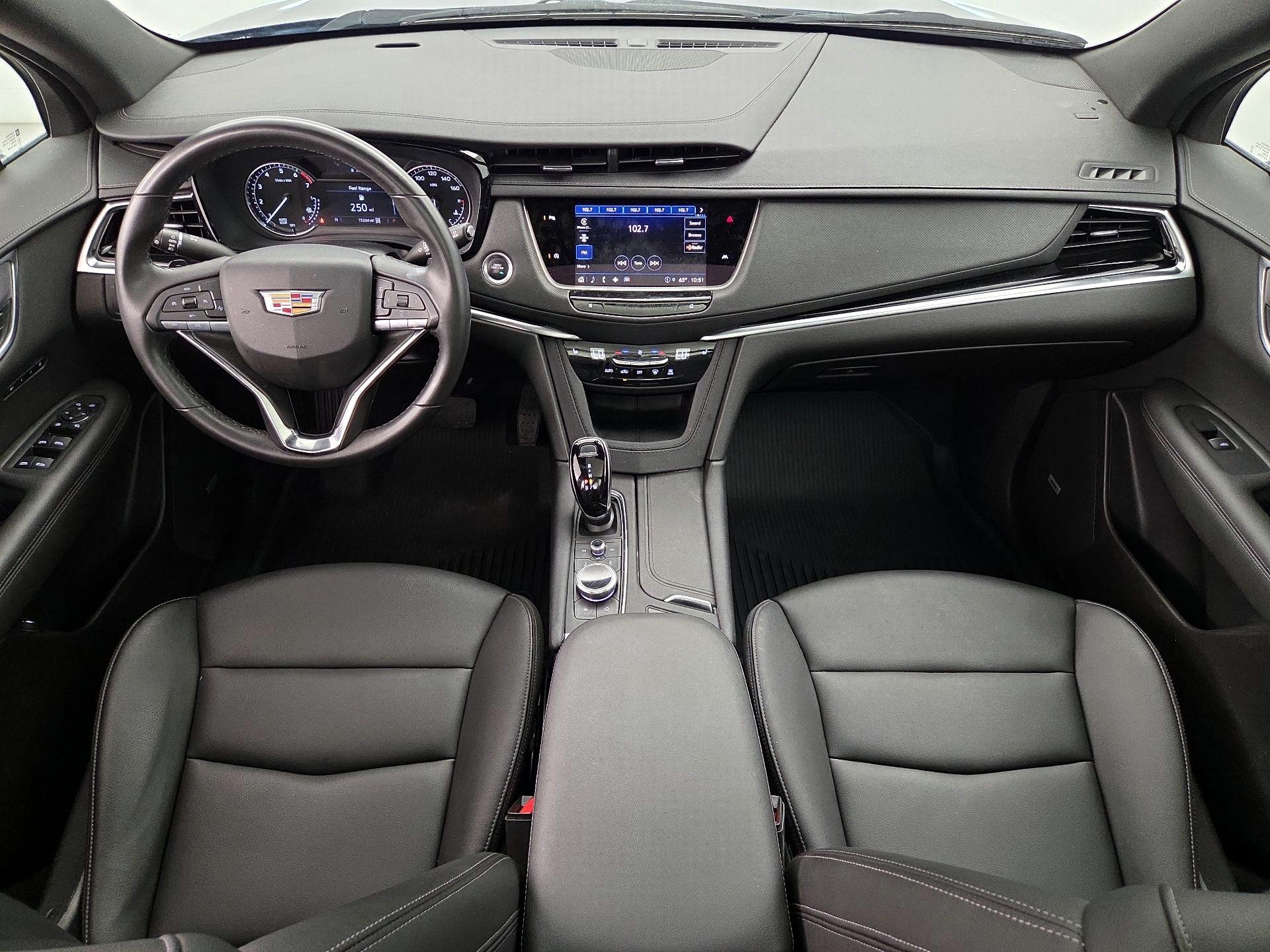 Thumbnail: 2024 Cadillac XT6 - 9