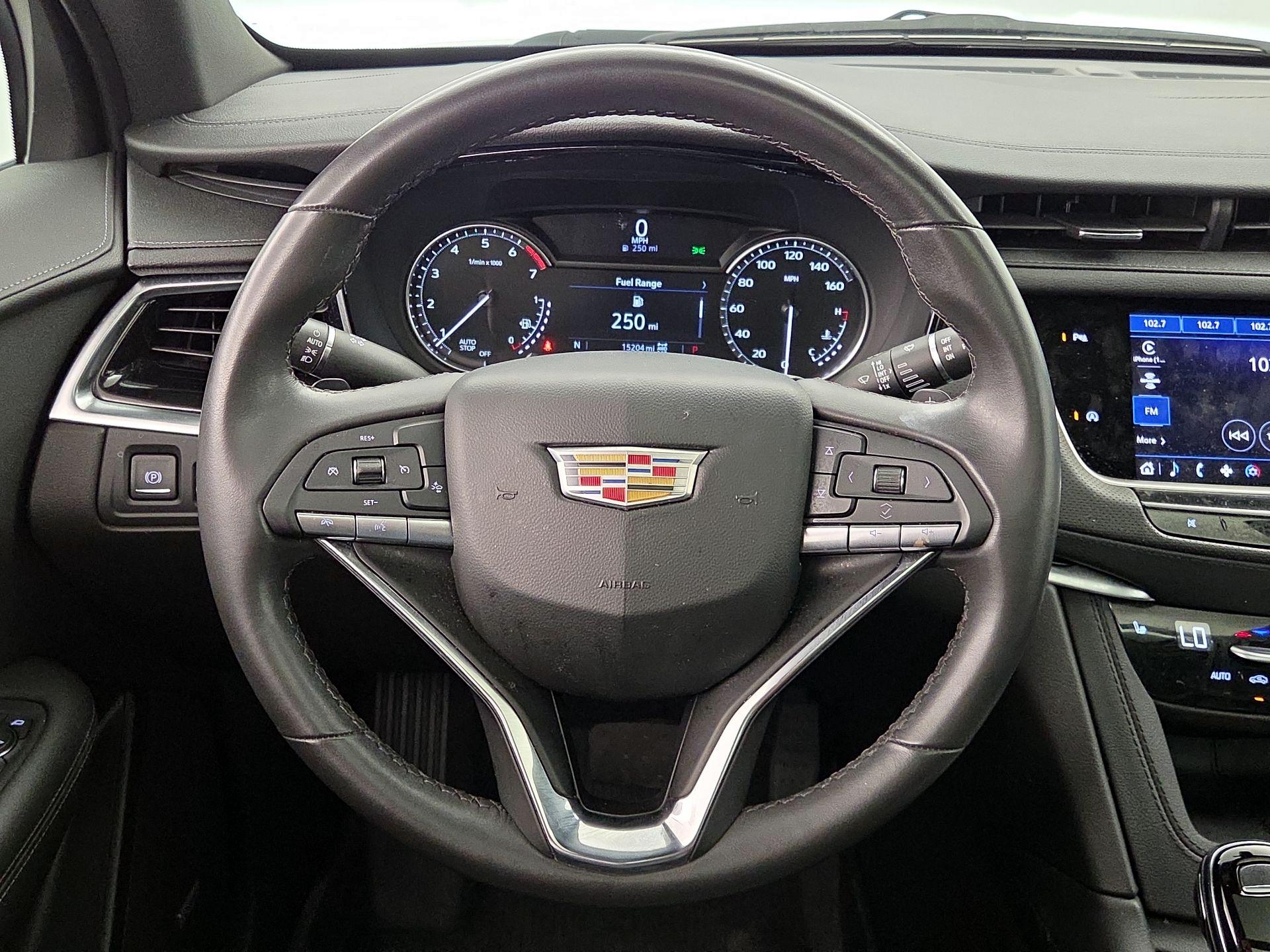 Thumbnail: 2024 Cadillac XT6 - 10