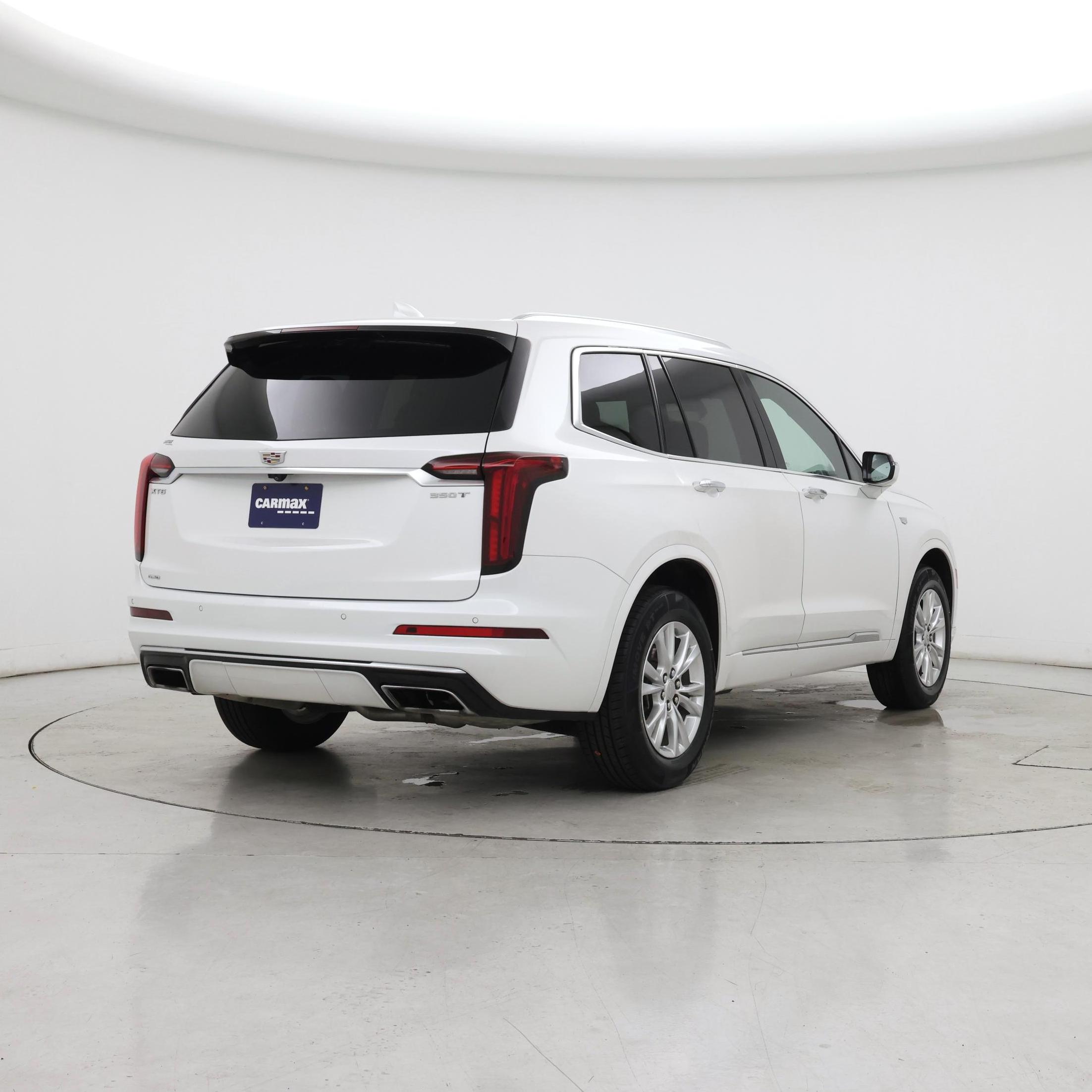 Thumbnail: 2024 Cadillac XT6 - 8
