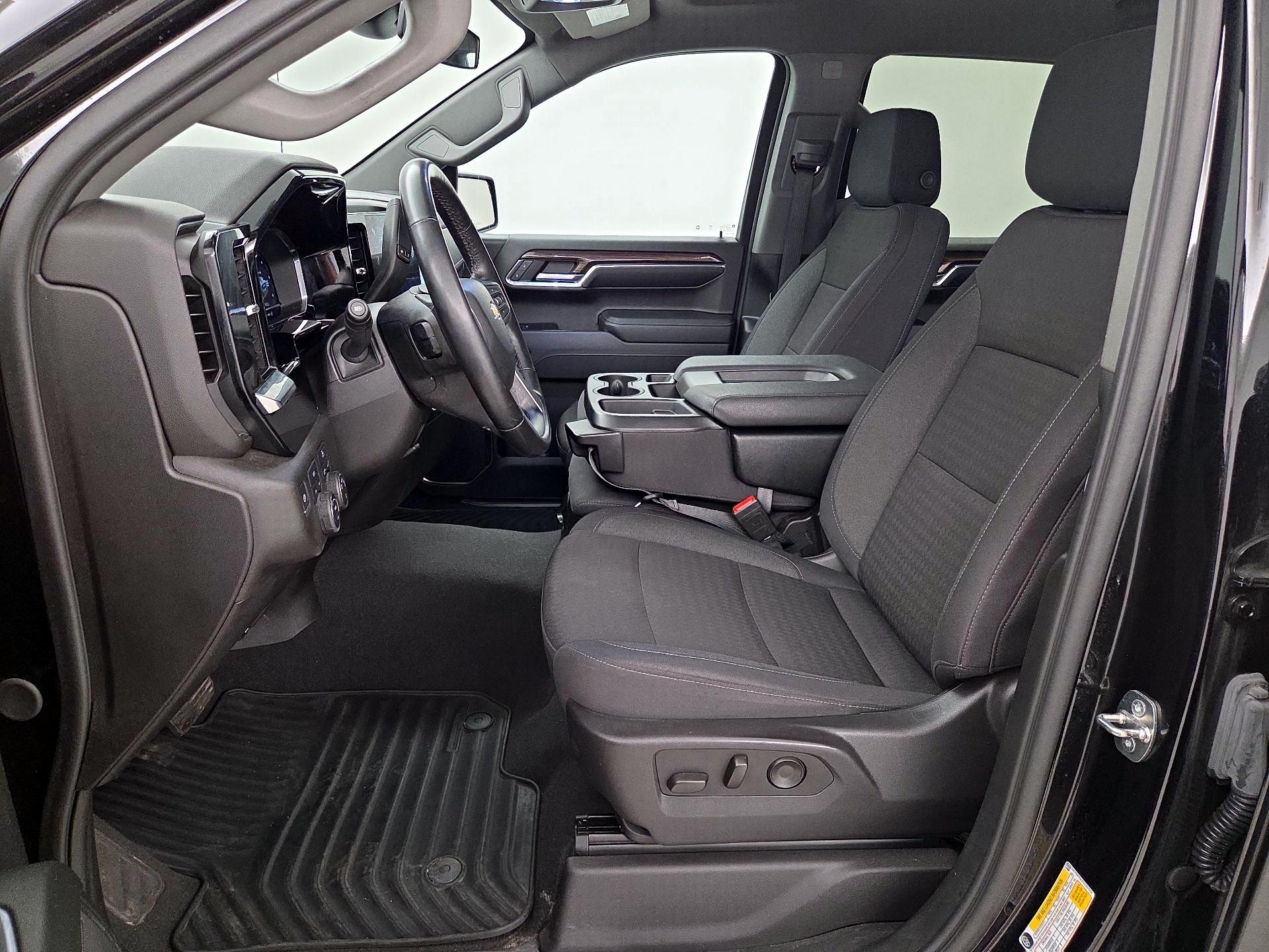 Thumbnail: 2024 Chevrolet Silverado 1500 - 11