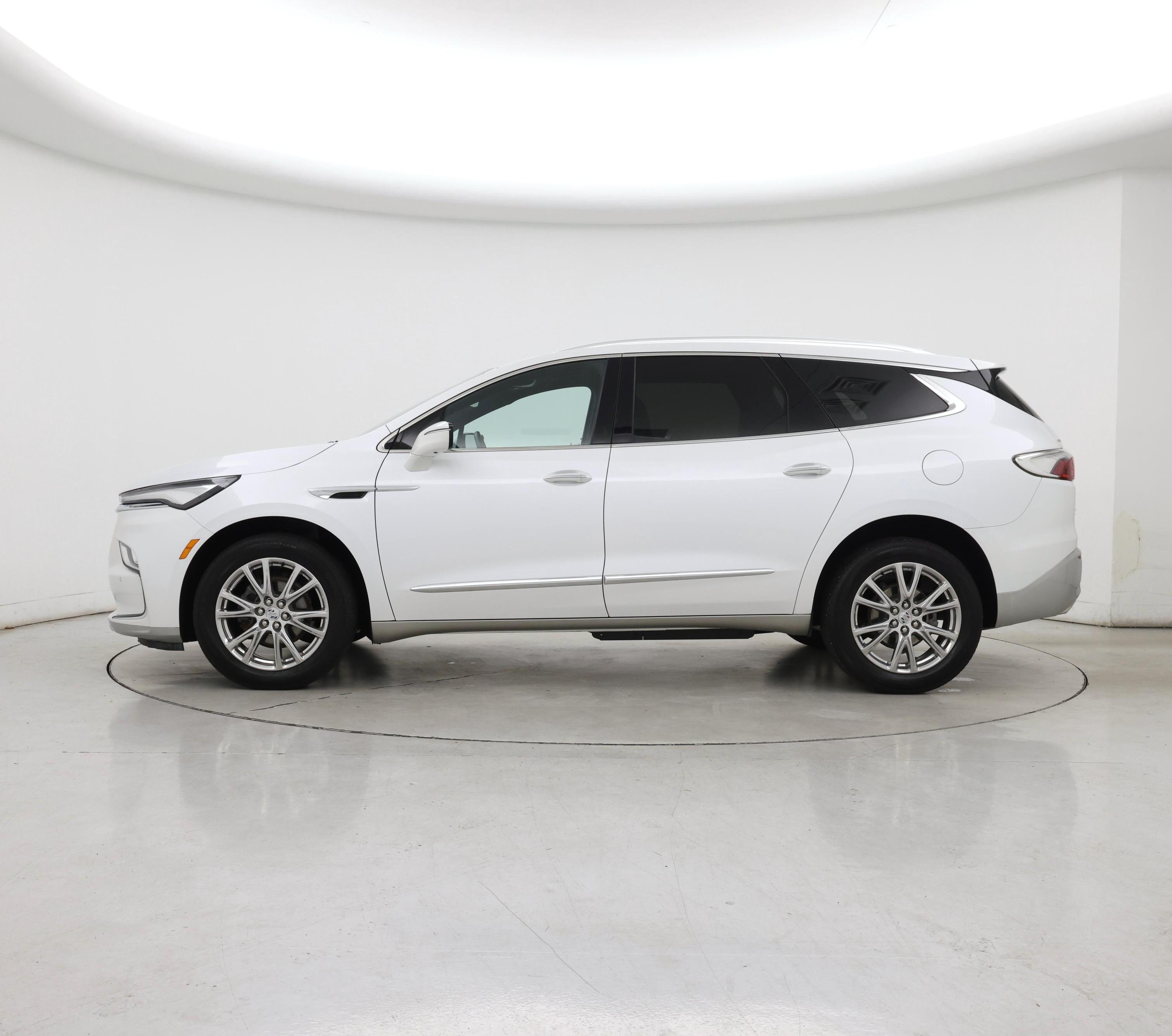 Thumbnail: 2023 Buick Enclave - 3