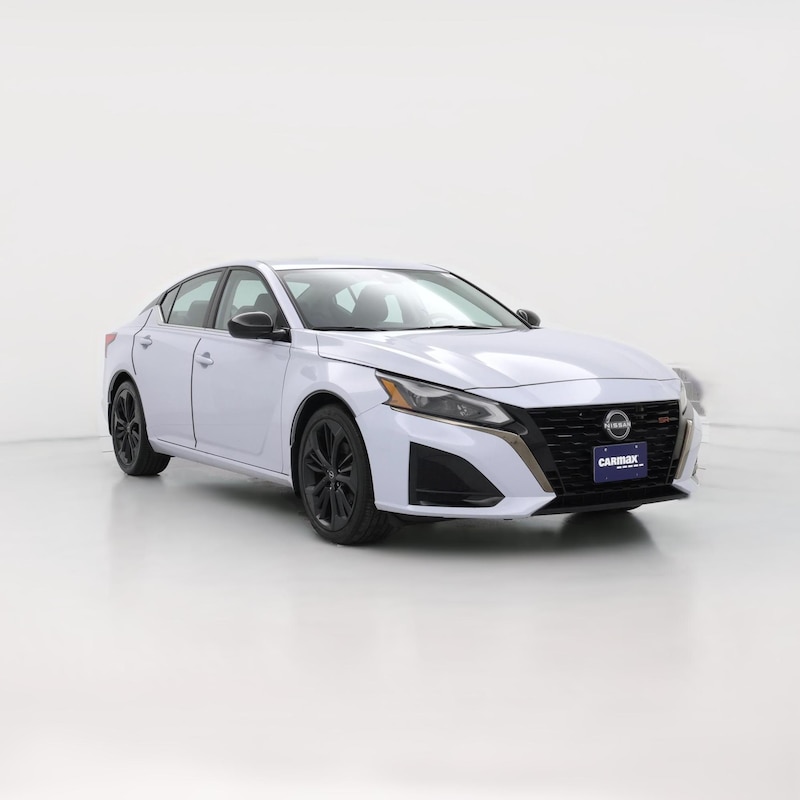2024 Nissan Altima SR