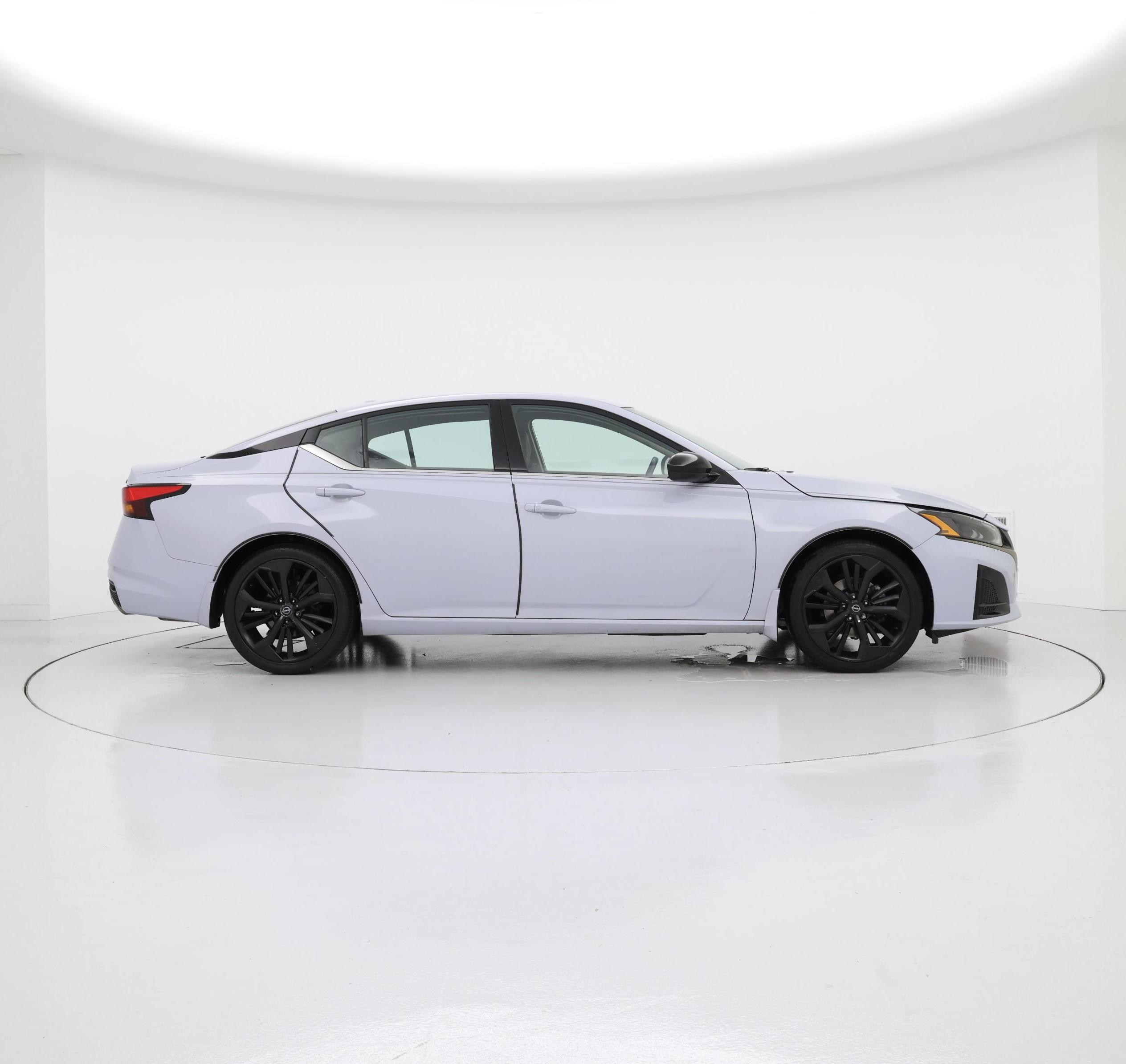 Thumbnail: 2024 Nissan Altima - 7