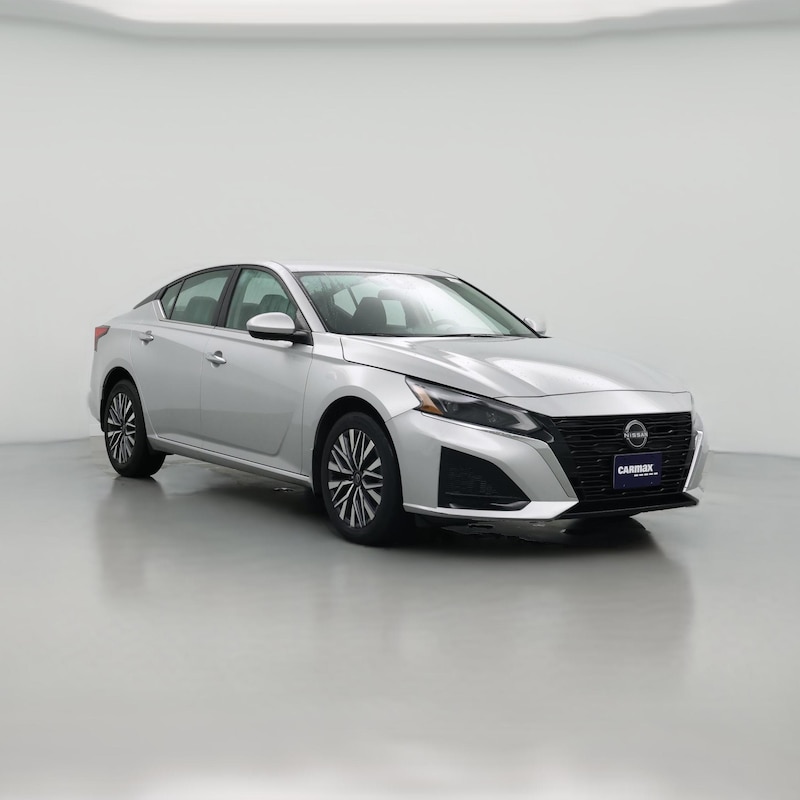 2023 Nissan Altima SV