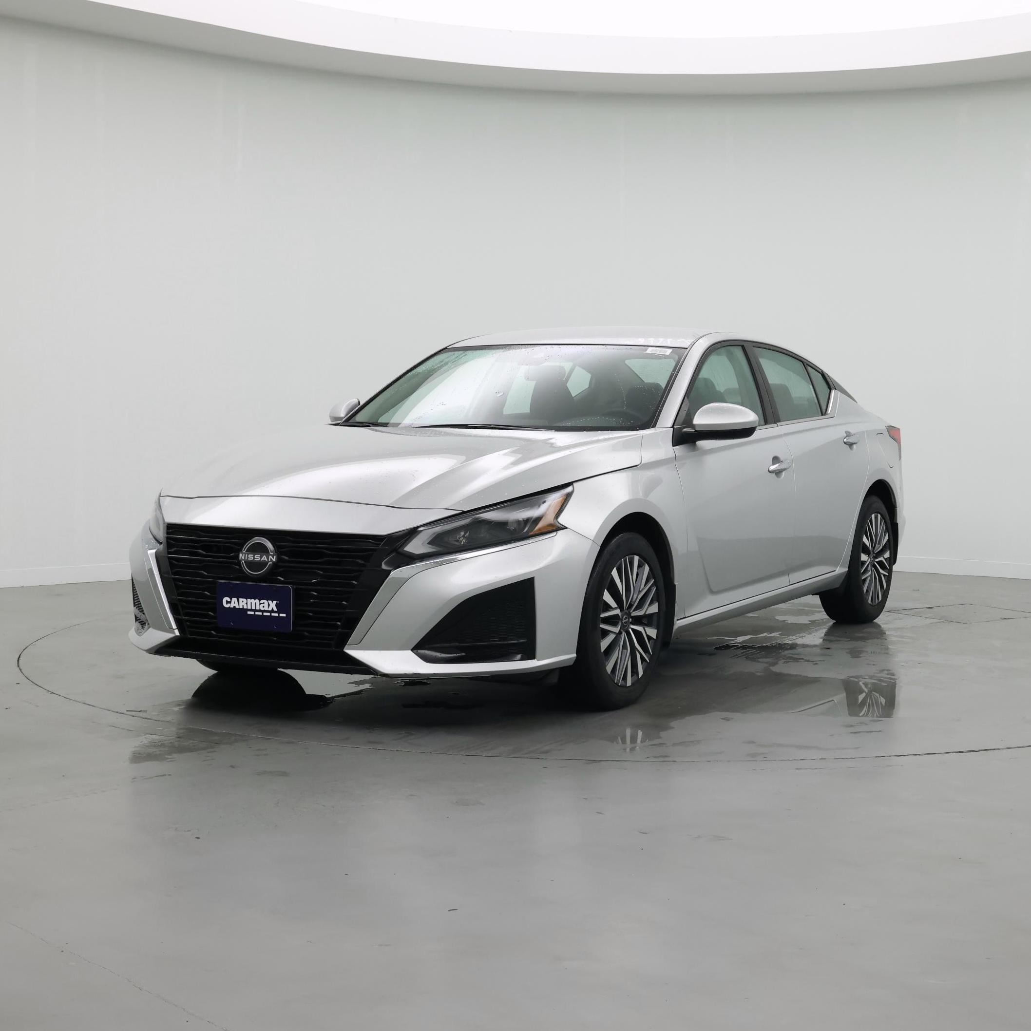 Thumbnail: 2023 Nissan Altima - 4
