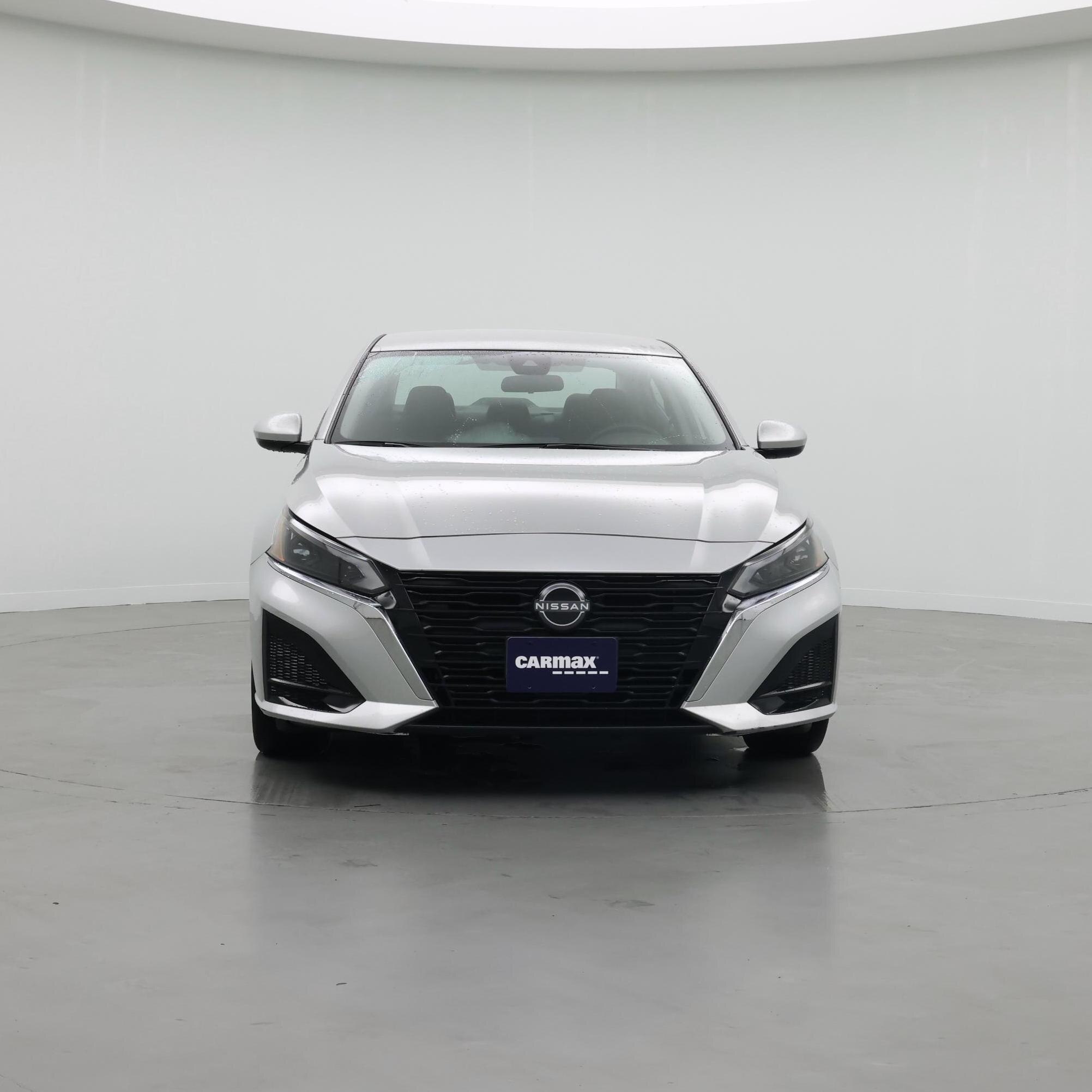 Thumbnail: 2023 Nissan Altima - 5