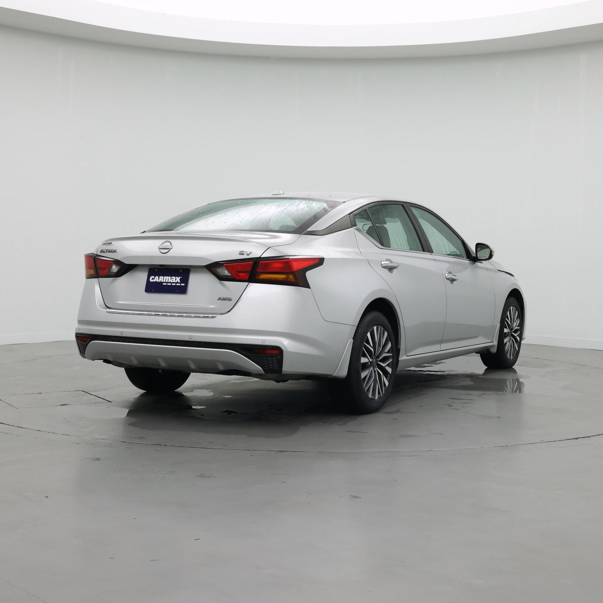 Thumbnail: 2023 Nissan Altima - 8