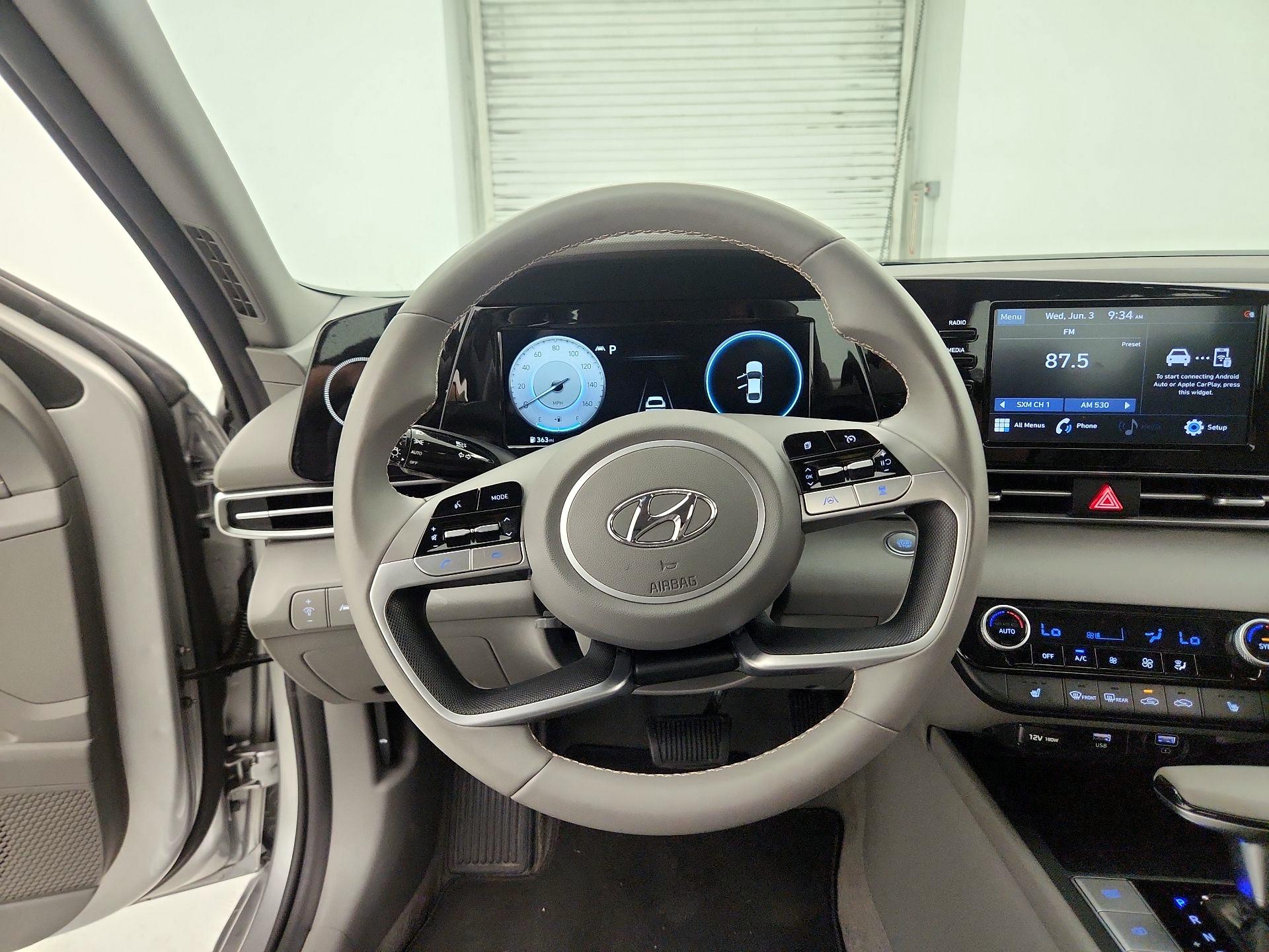 Thumbnail: 2021 Hyundai Elantra - 10