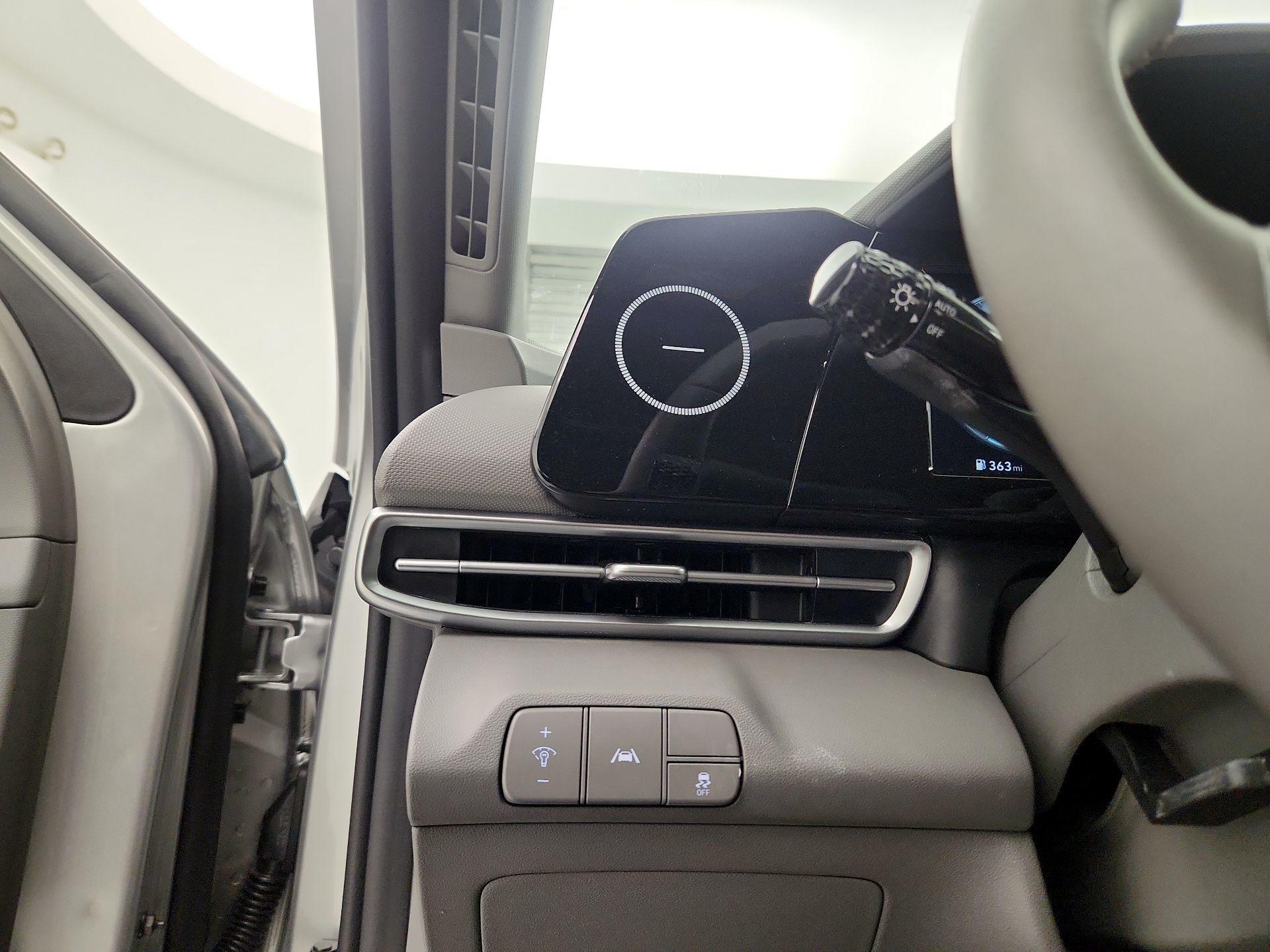 Thumbnail: 2021 Hyundai Elantra - 13