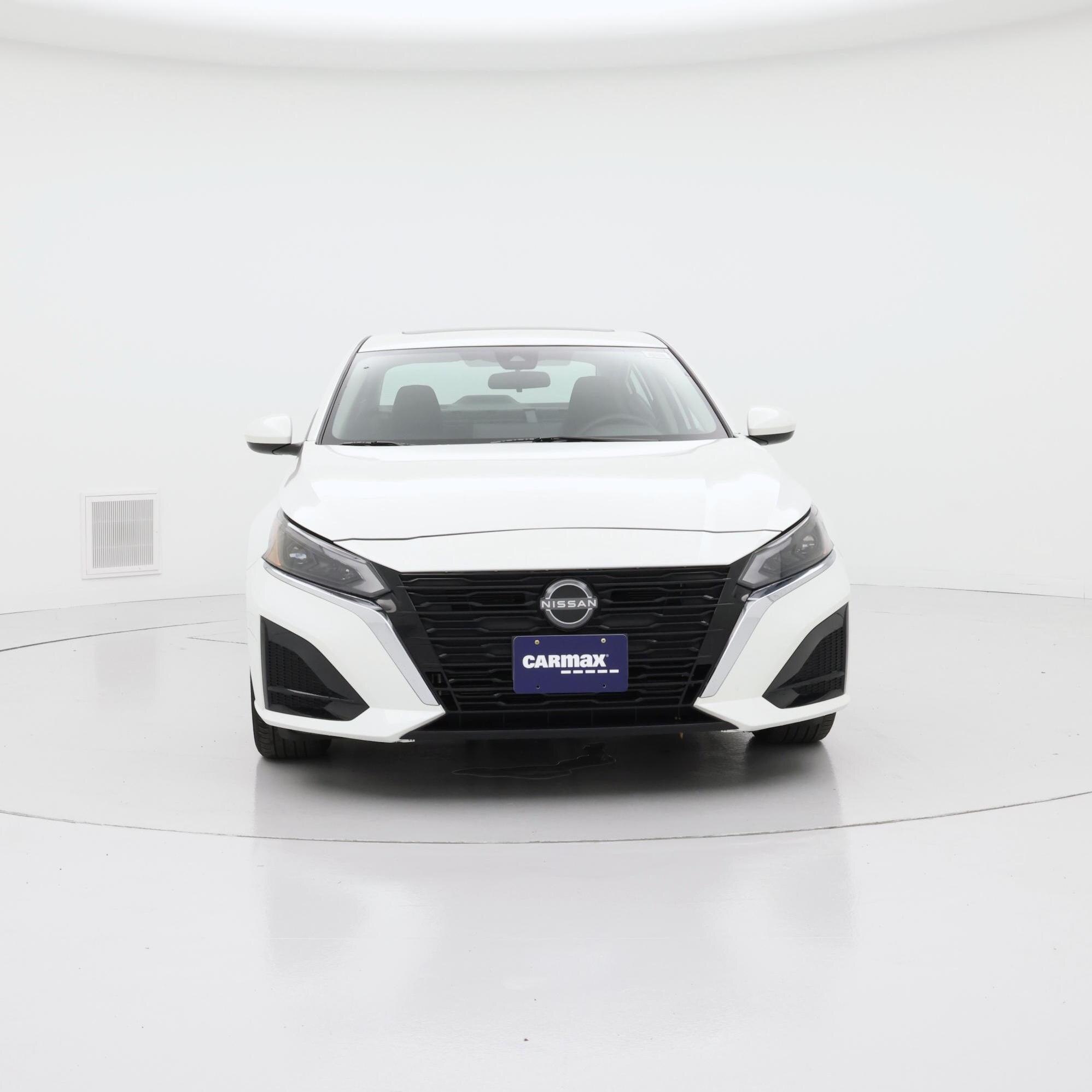 Thumbnail: 2023 Nissan Altima - 5