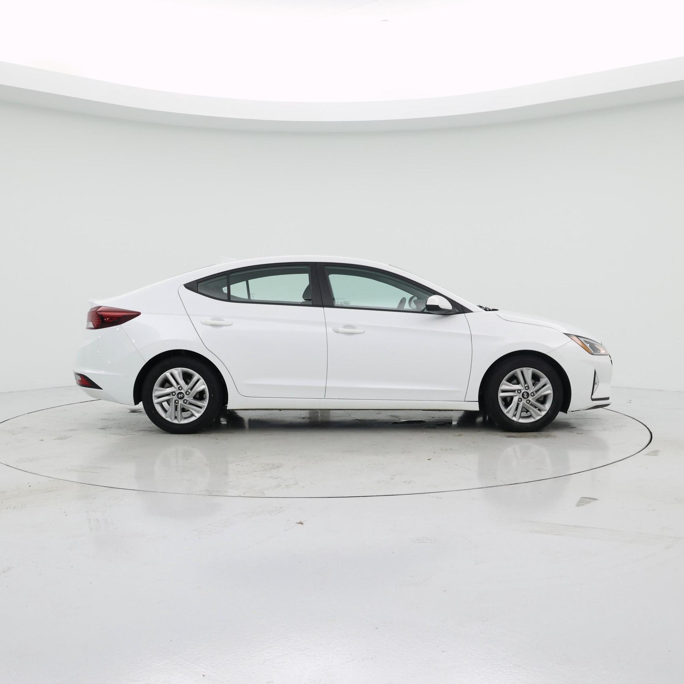 Thumbnail: 2020 Hyundai Elantra - 7