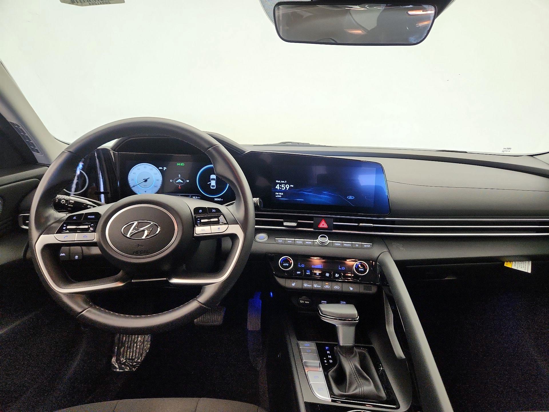 Thumbnail: 2023 Hyundai Elantra - 9