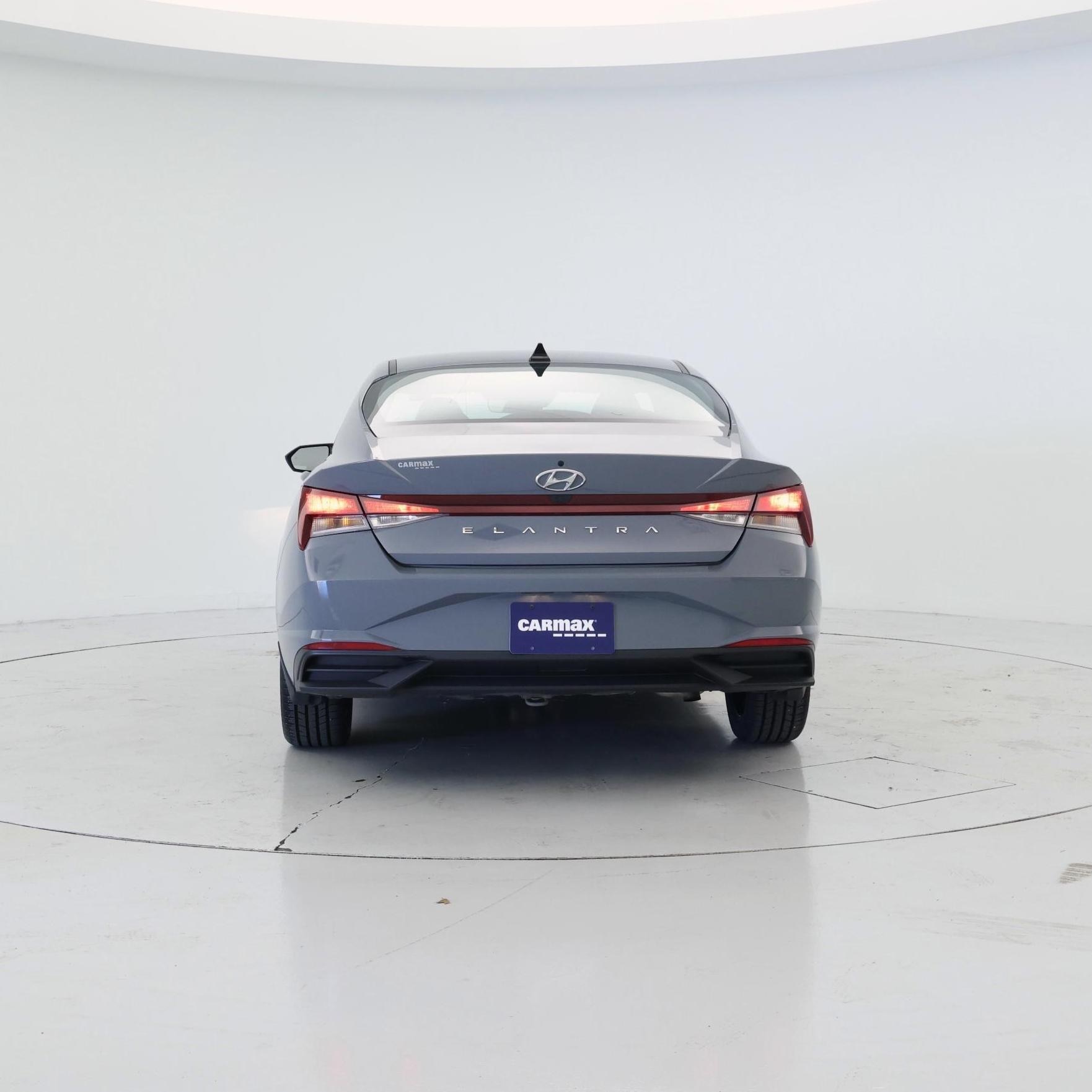 Thumbnail: 2023 Hyundai Elantra - 6
