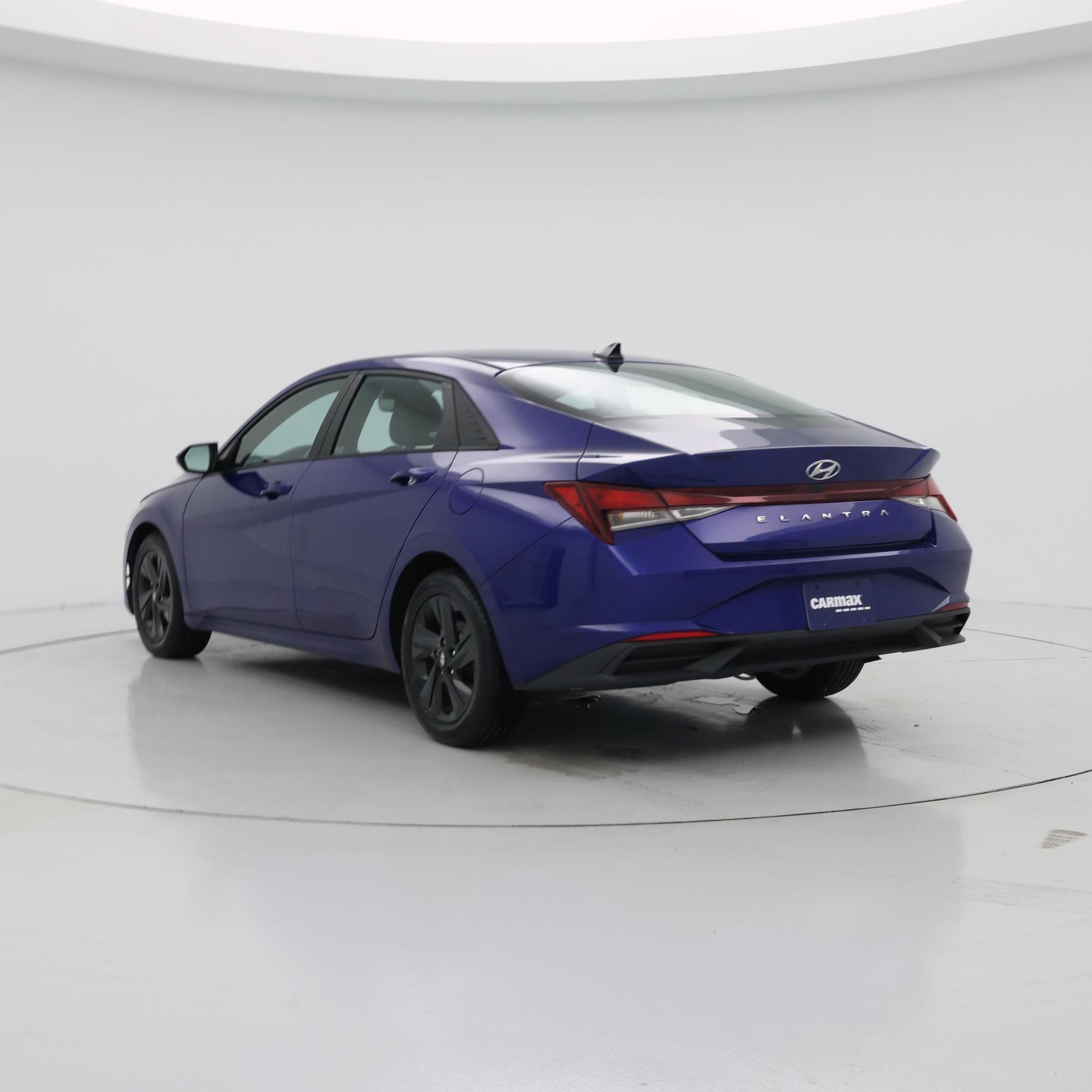 Thumbnail: 2022 Hyundai Elantra - 2