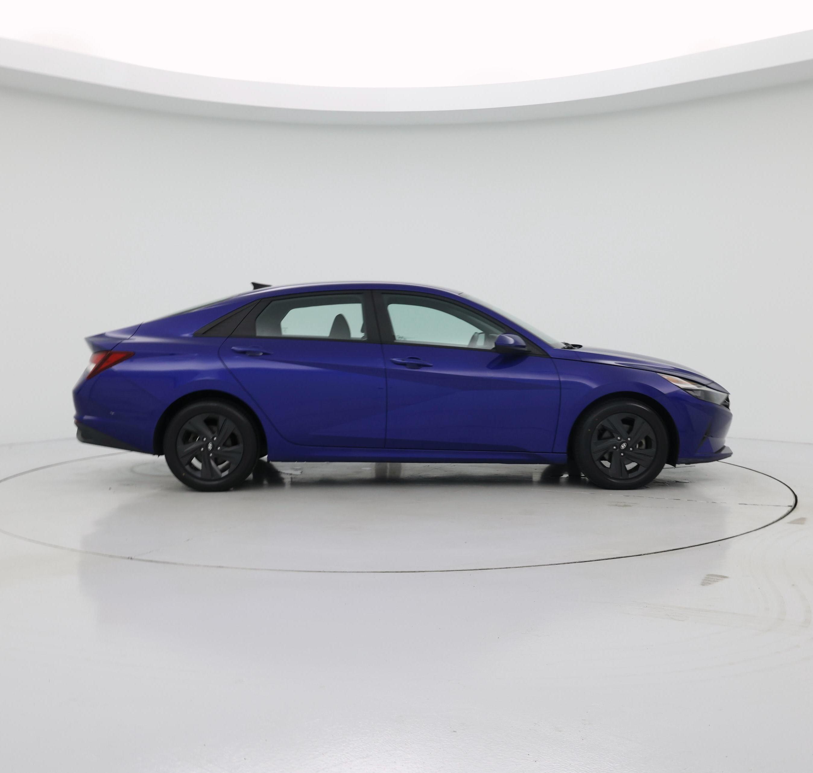 Thumbnail: 2022 Hyundai Elantra - 7