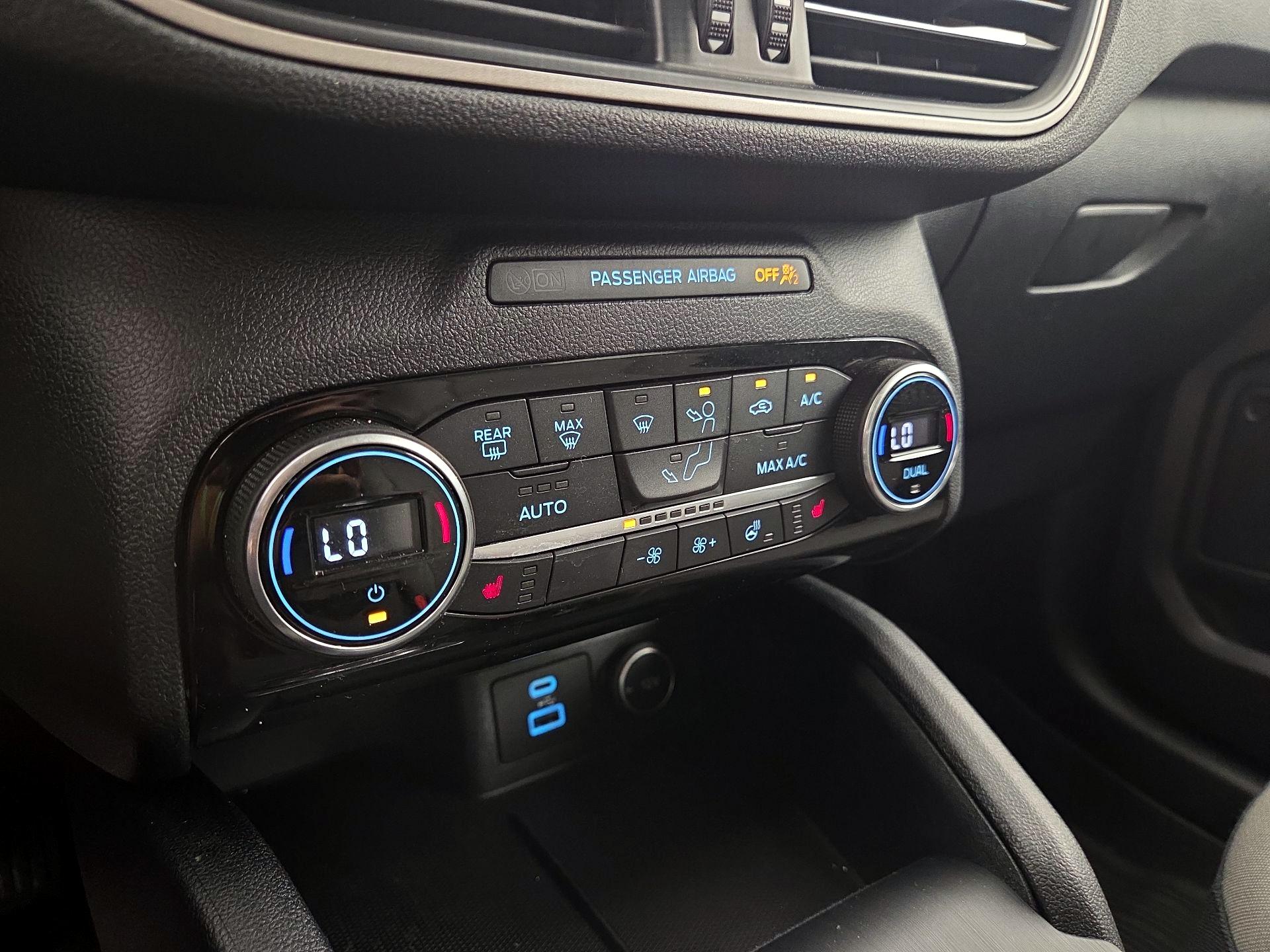 Thumbnail: 2021 Ford Escape - 16