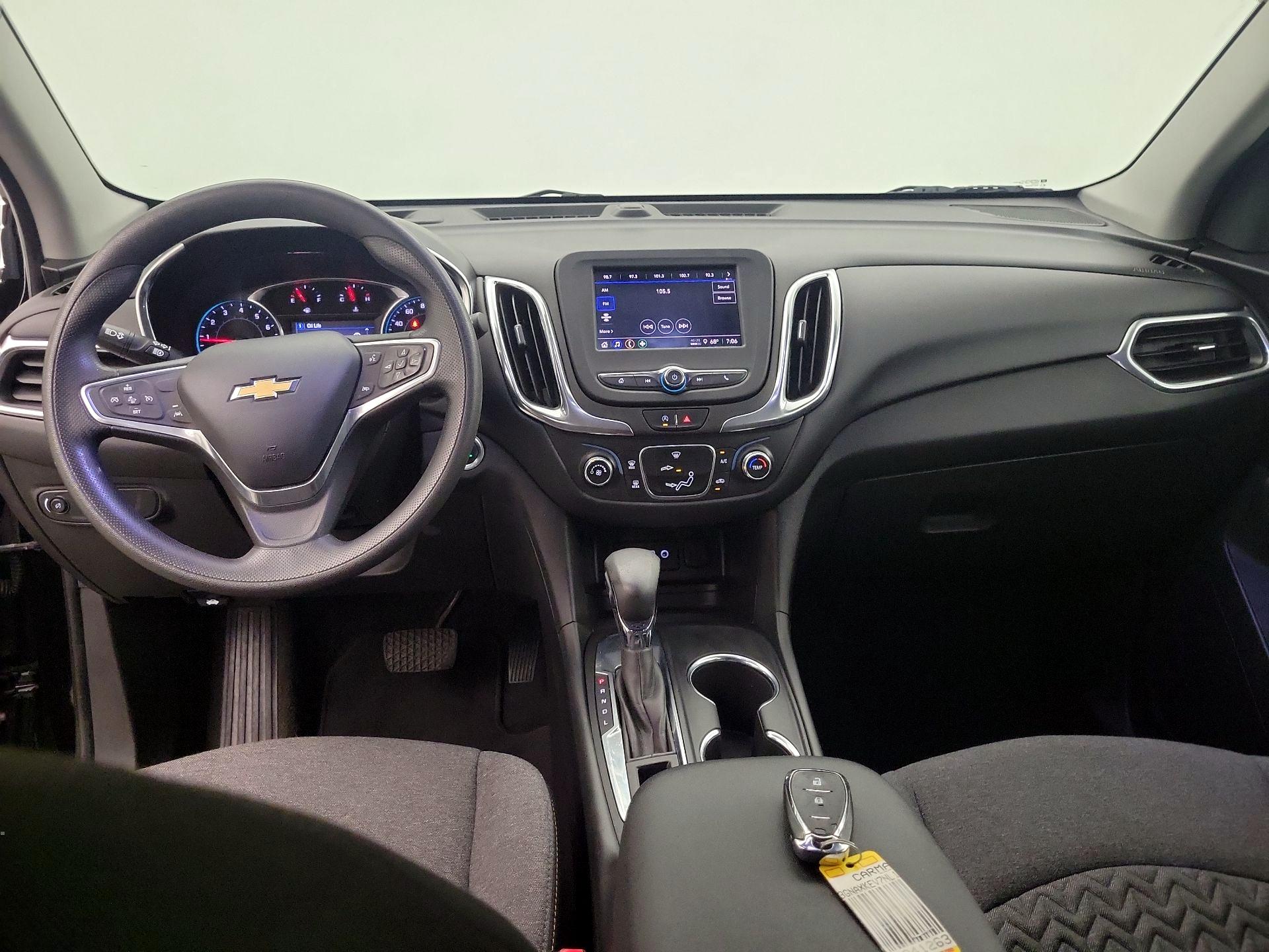Thumbnail: 2022 Chevrolet Equinox - 9
