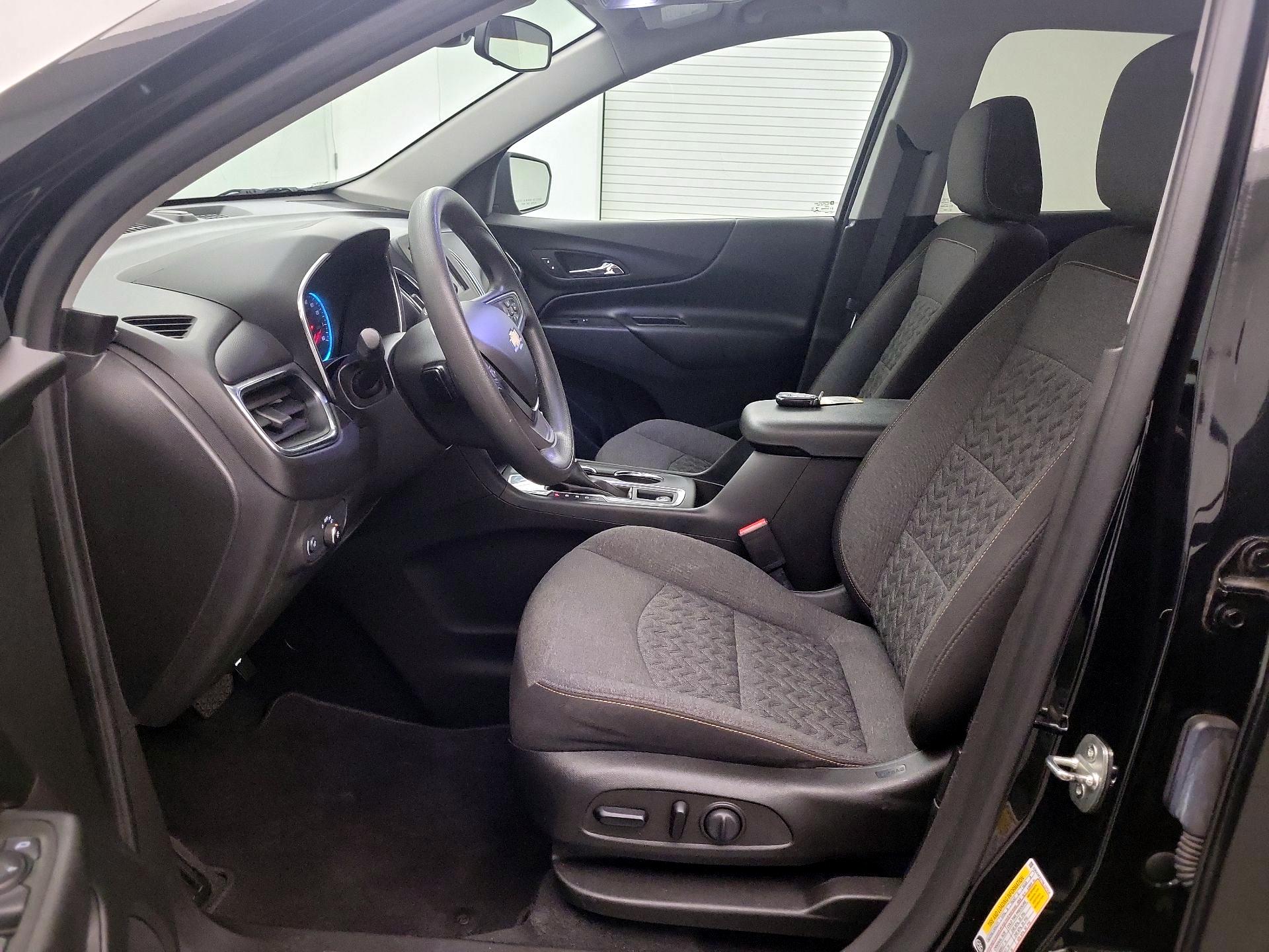 Thumbnail: 2022 Chevrolet Equinox - 11