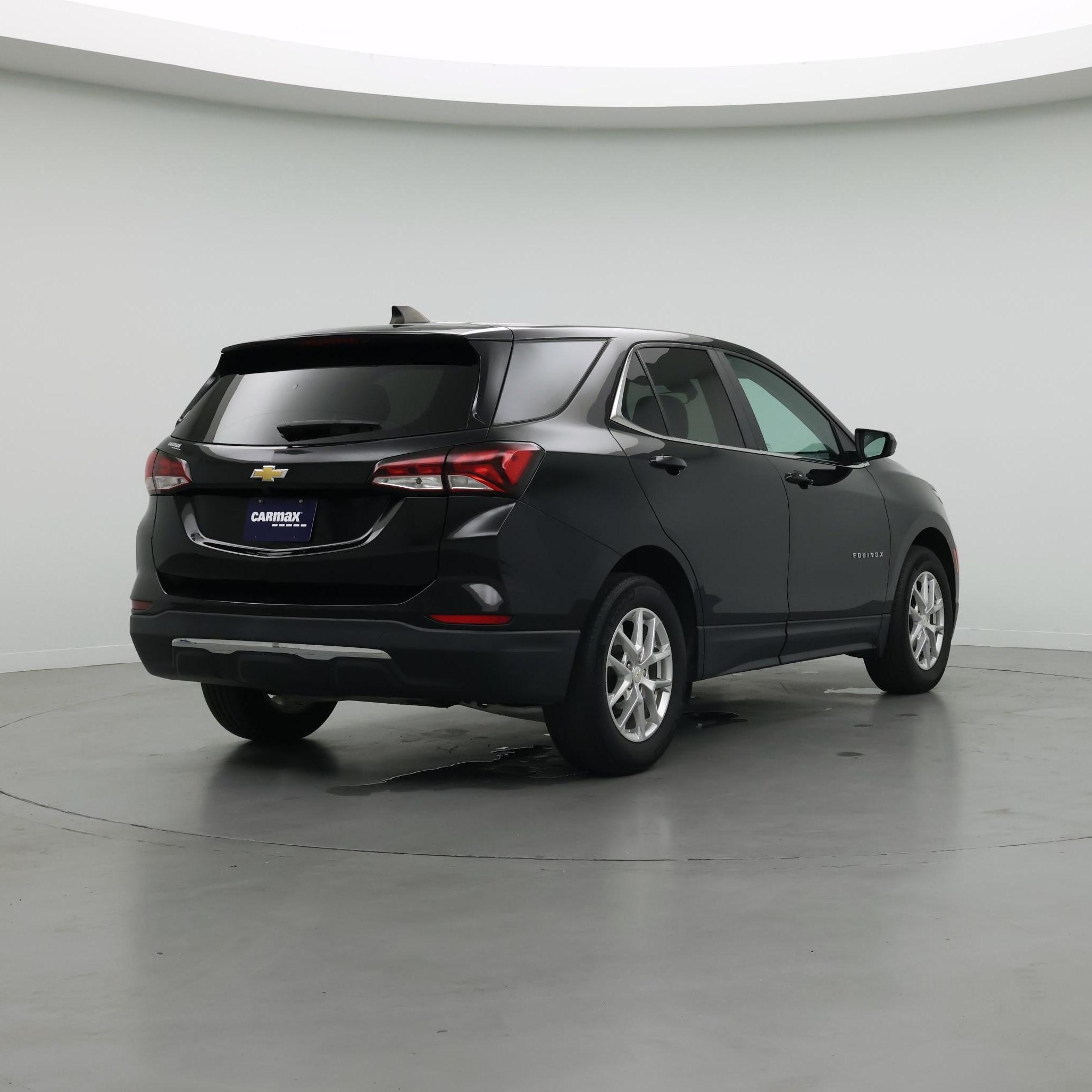 Thumbnail: 2022 Chevrolet Equinox - 8