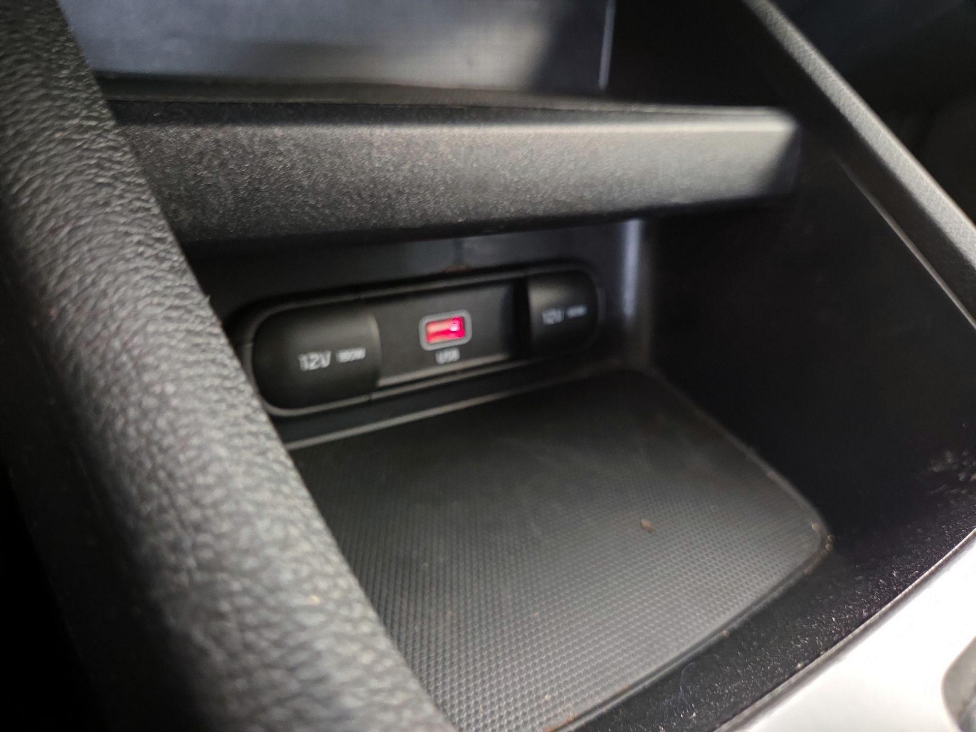 Thumbnail: 2022 Kia Forte - 18