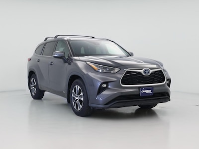 2022 Toyota Highlander Hybrid XLE