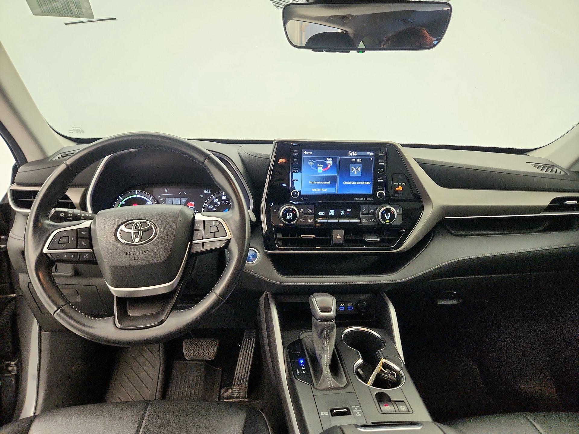 Thumbnail: 2022 Toyota Highlander - 9