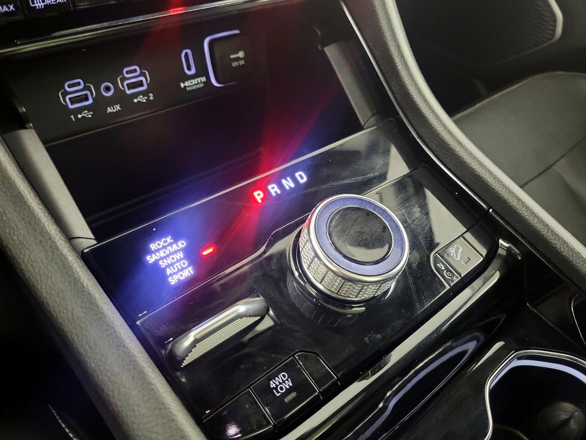 Thumbnail: 2022 Jeep Grand Cherokee - 16