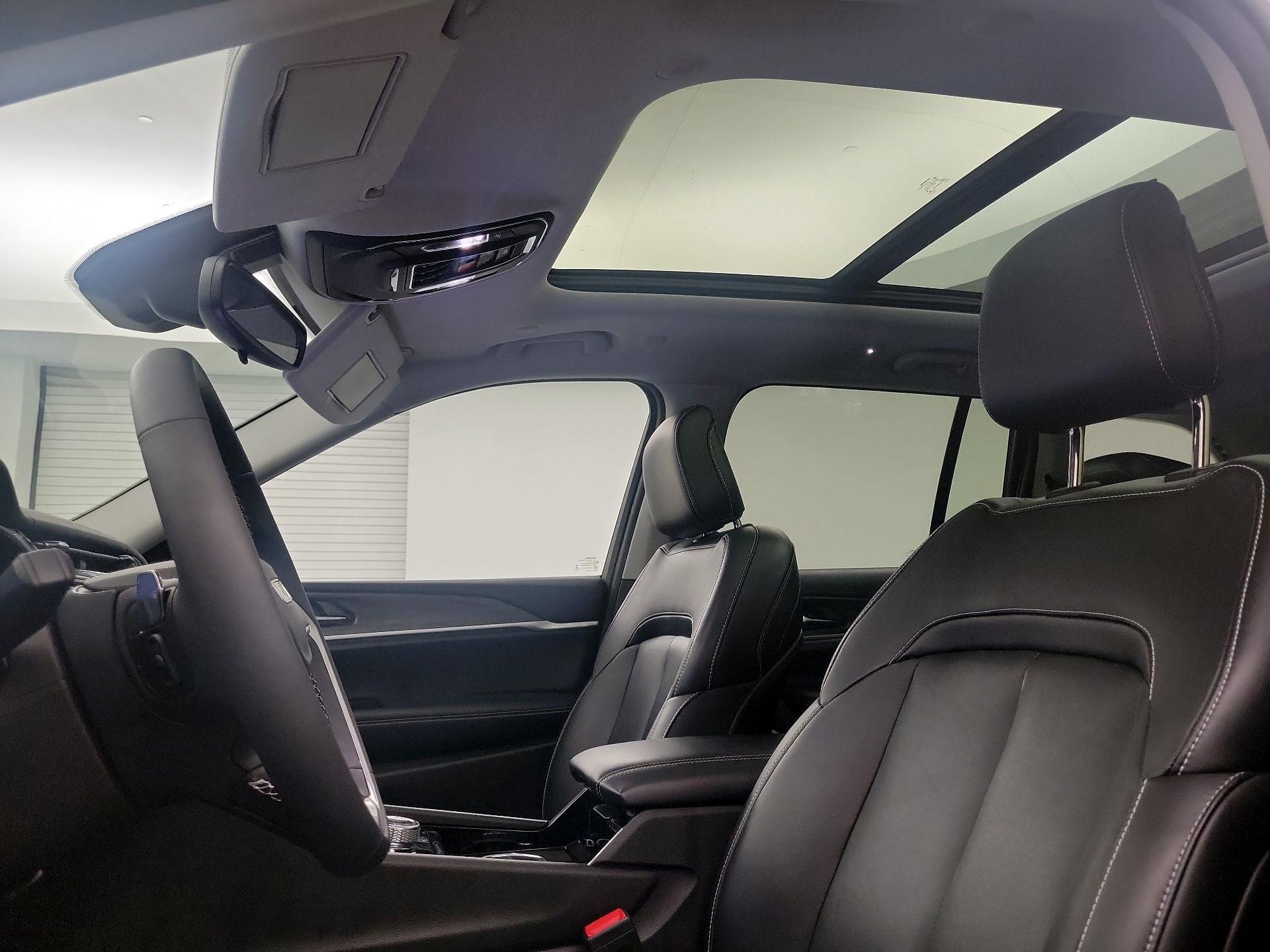 Thumbnail: 2022 Jeep Grand Cherokee - 18