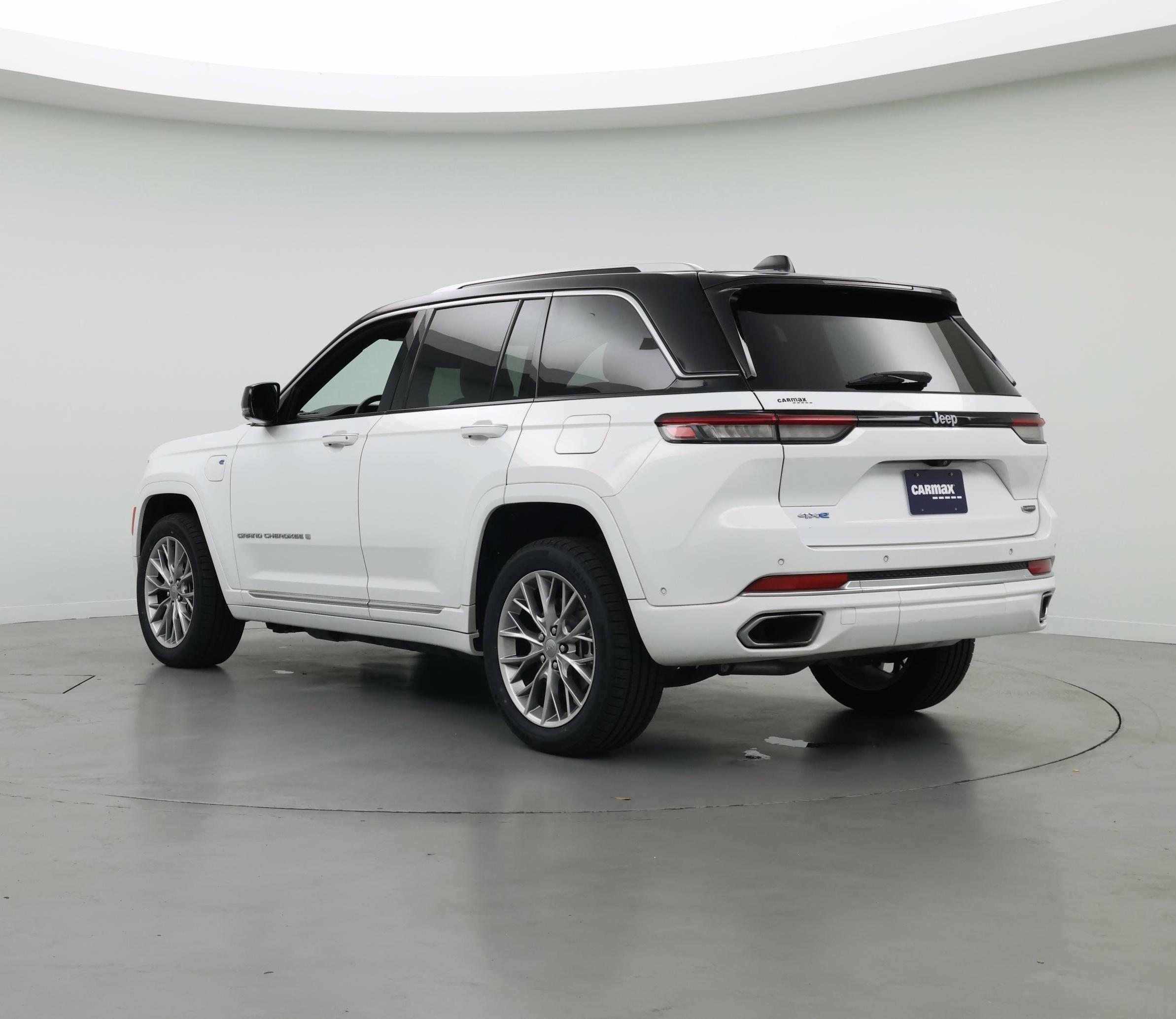 Thumbnail: 2022 Jeep Grand Cherokee - 2