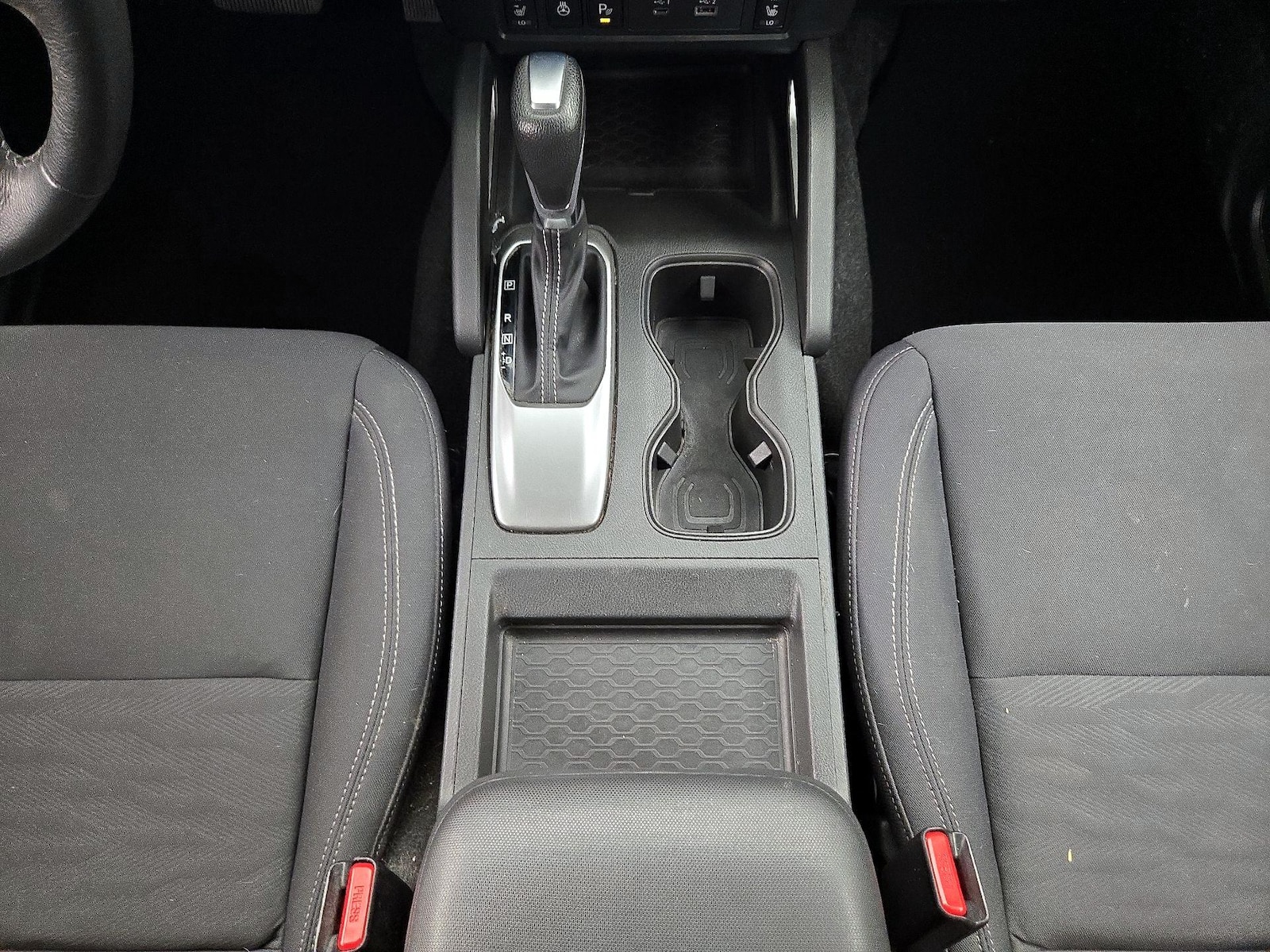 2023 Nissan Frontier SV - Photo 18