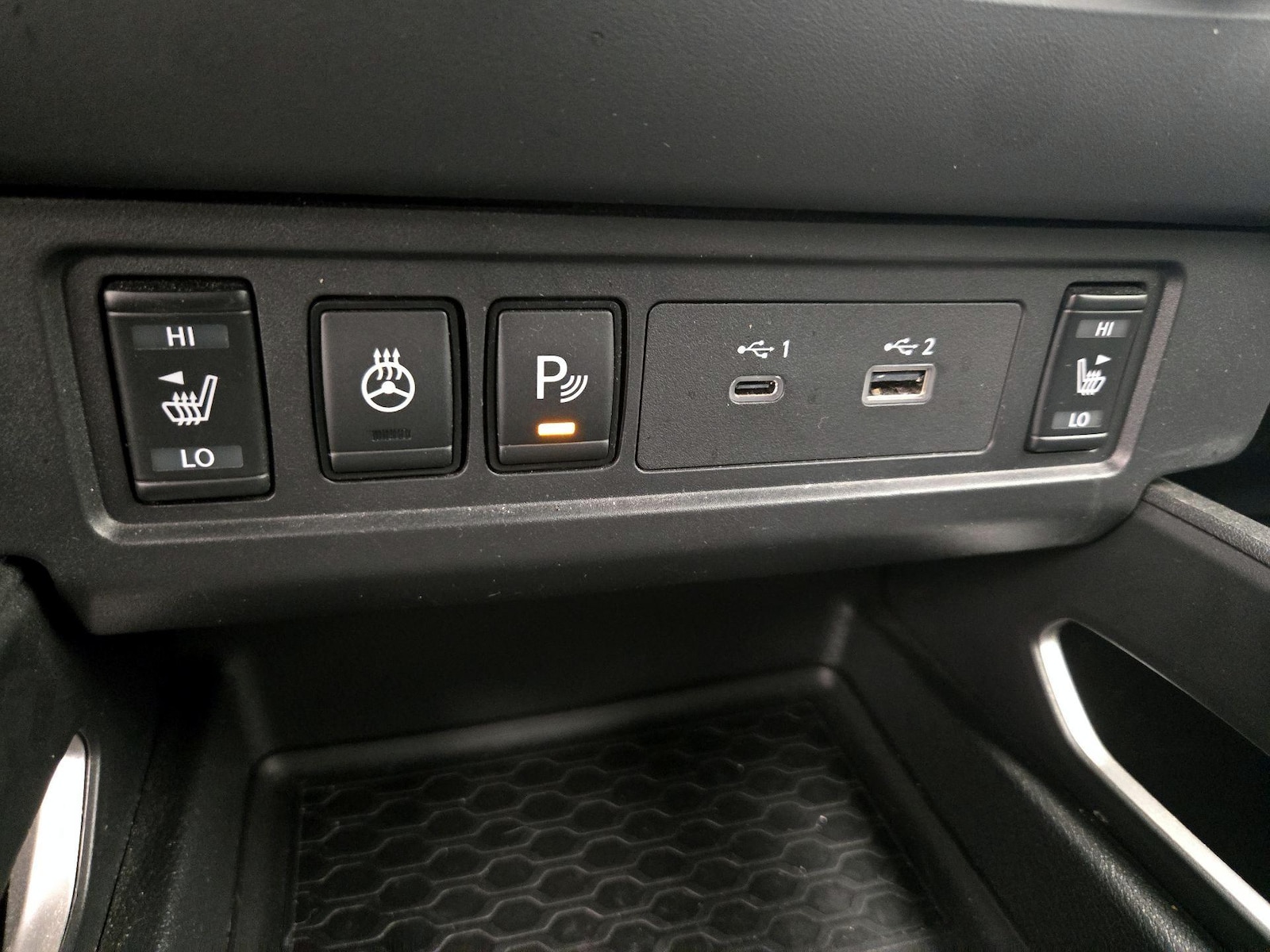2023 Nissan Frontier SV - Photo 19