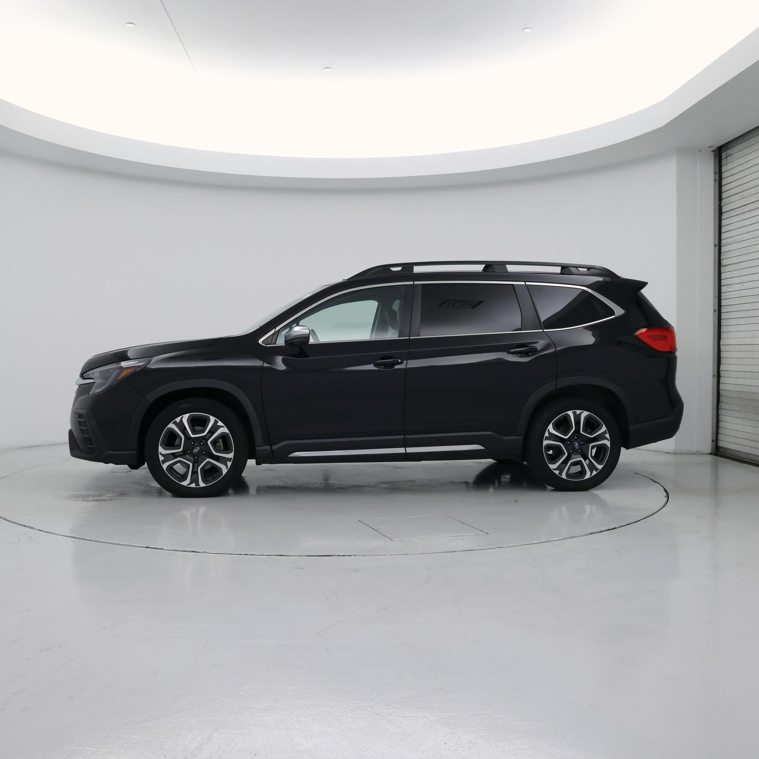 Thumbnail: 2023 Subaru Ascent - 3