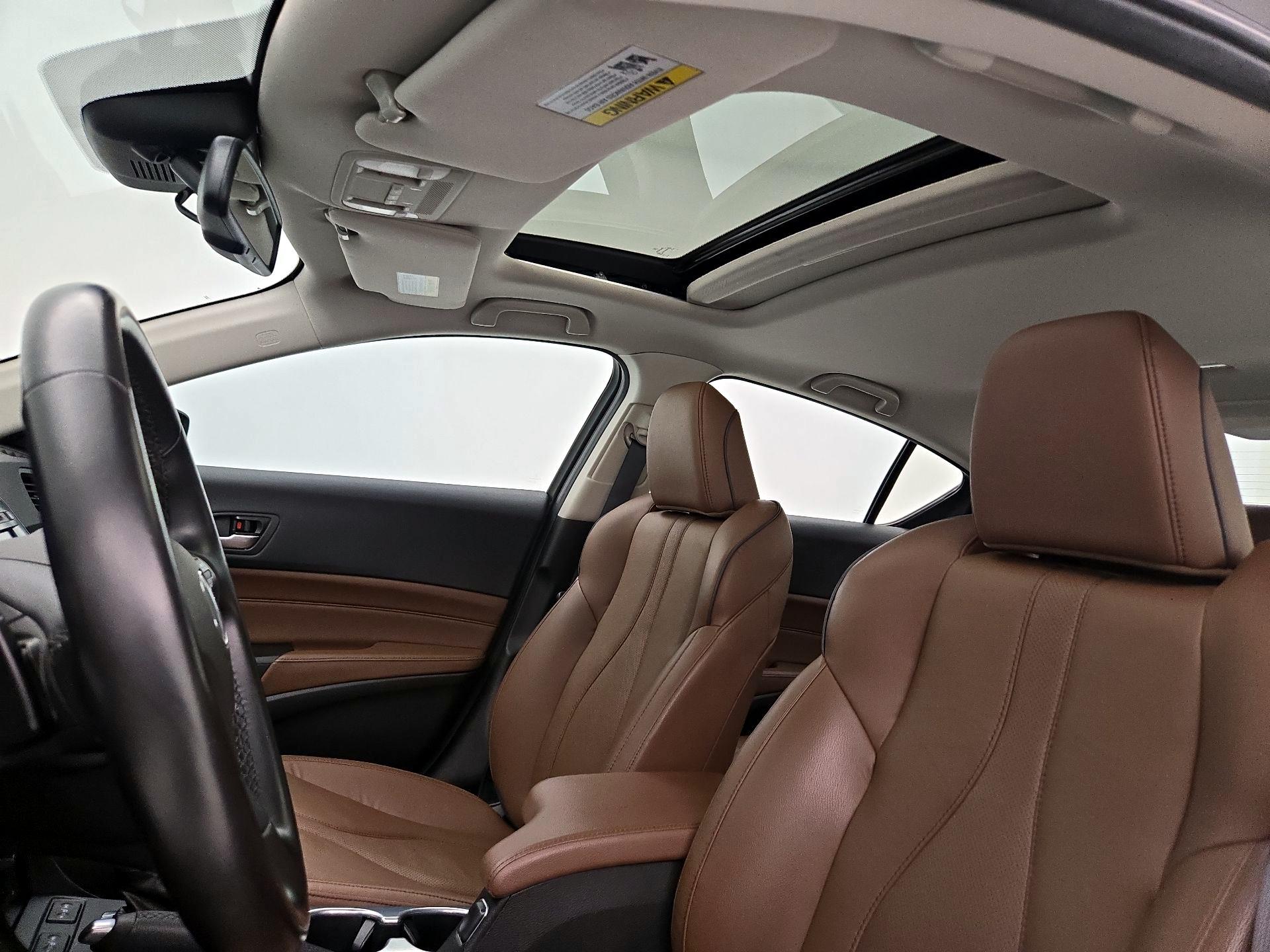 Thumbnail: 2022 Acura ILX - 19