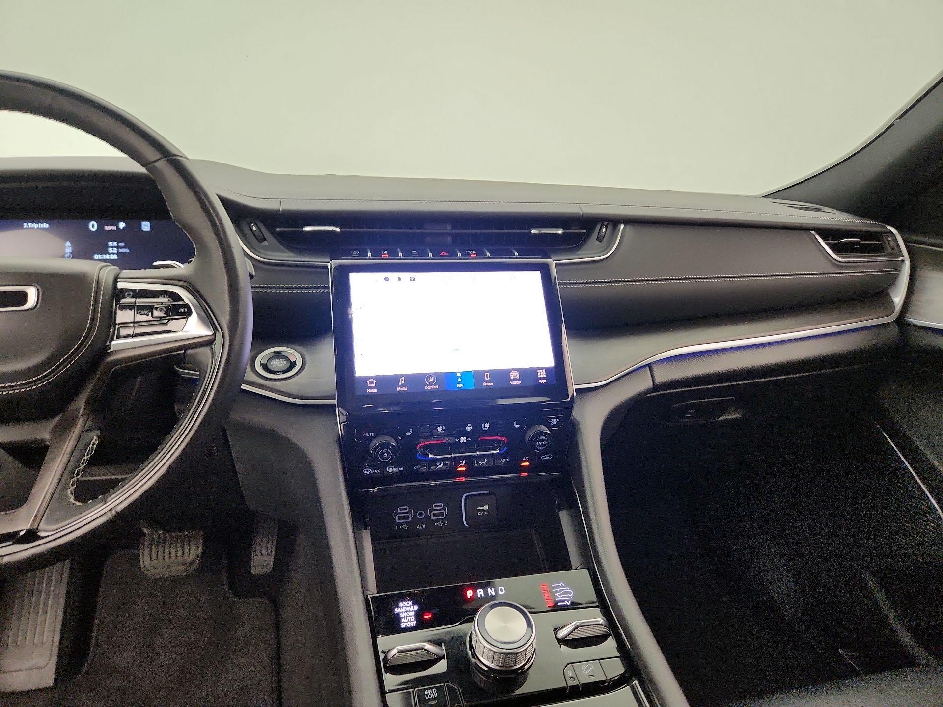 Thumbnail: 2023 Jeep Grand Cherokee - 9