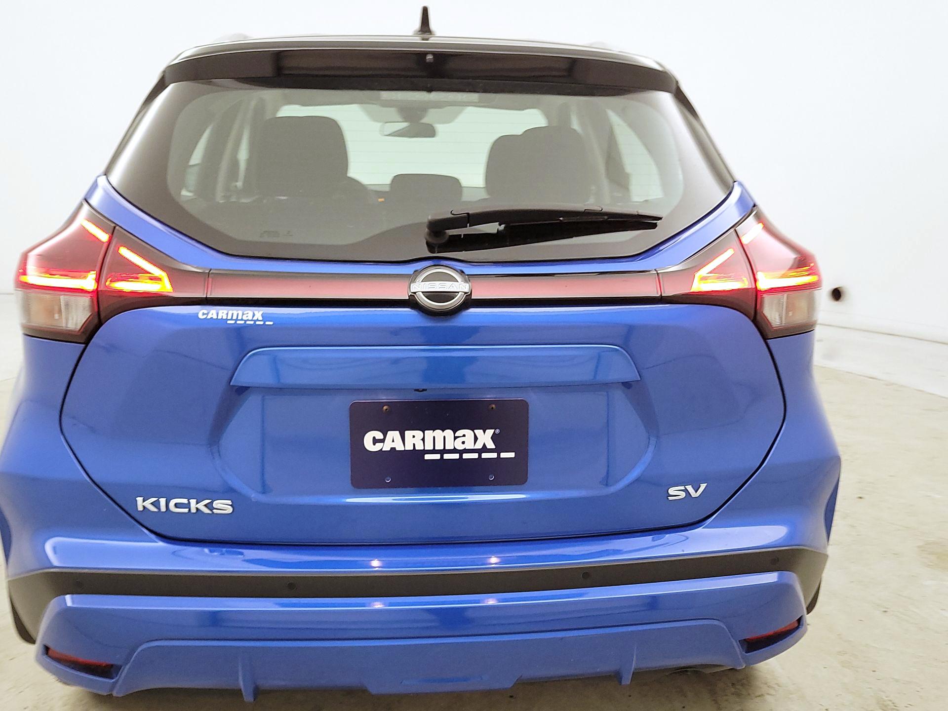 Thumbnail: 2023 Nissan Kicks - 6