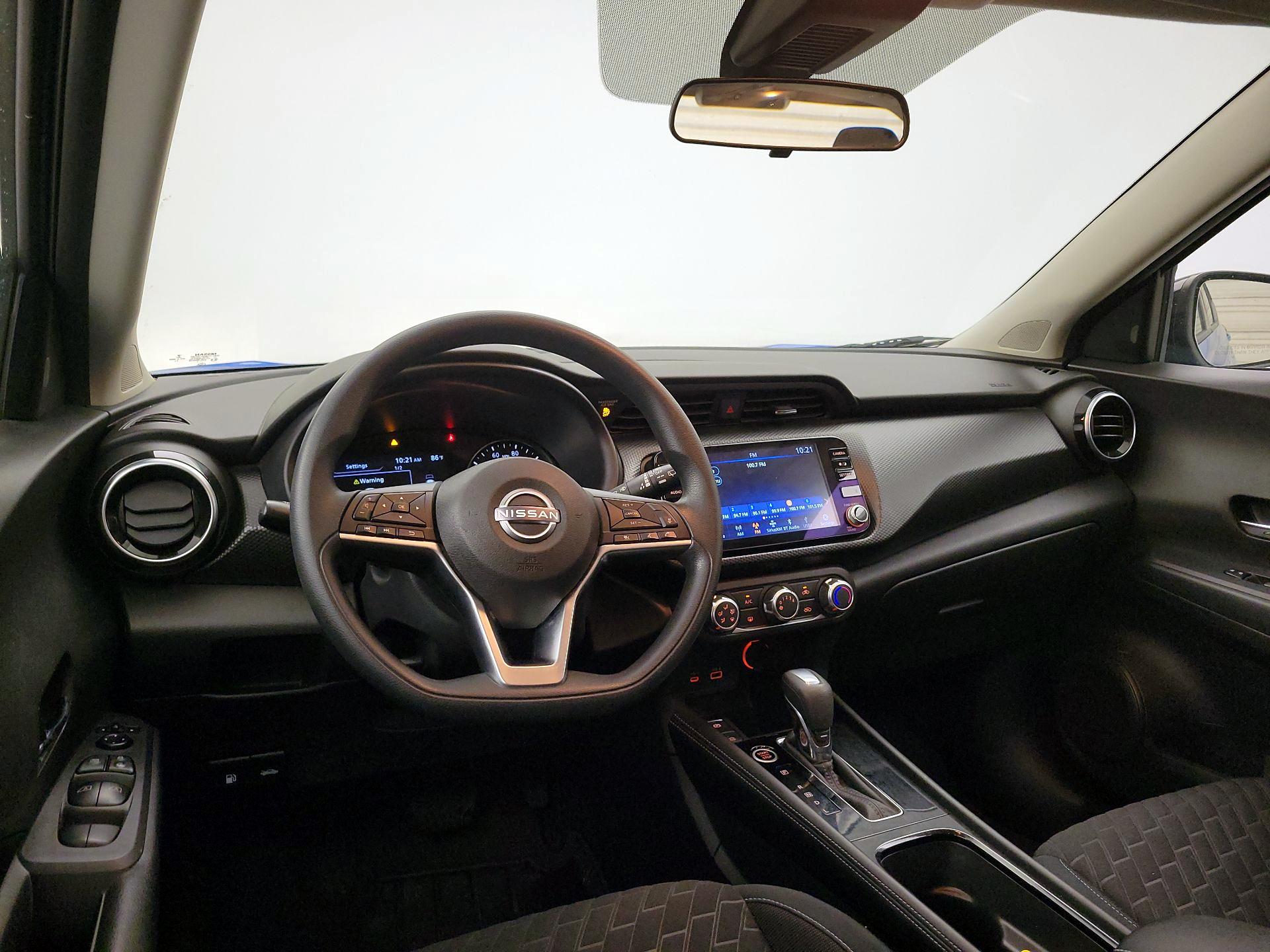 Thumbnail: 2023 Nissan Kicks - 8
