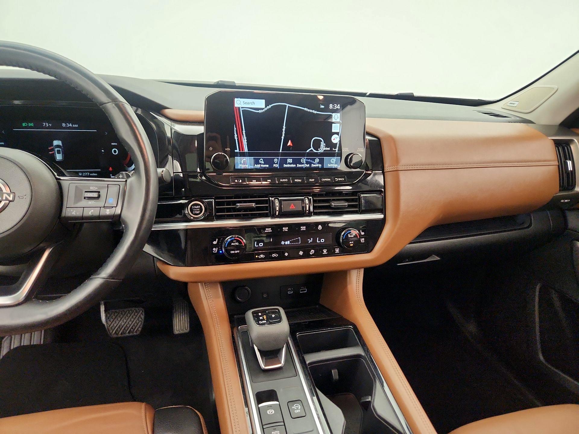 Thumbnail: 2023 Nissan Pathfinder - 9