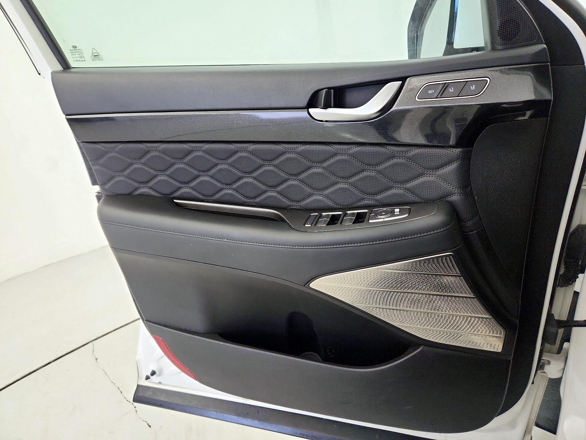Thumbnail: 2022 Hyundai Palisade - 12