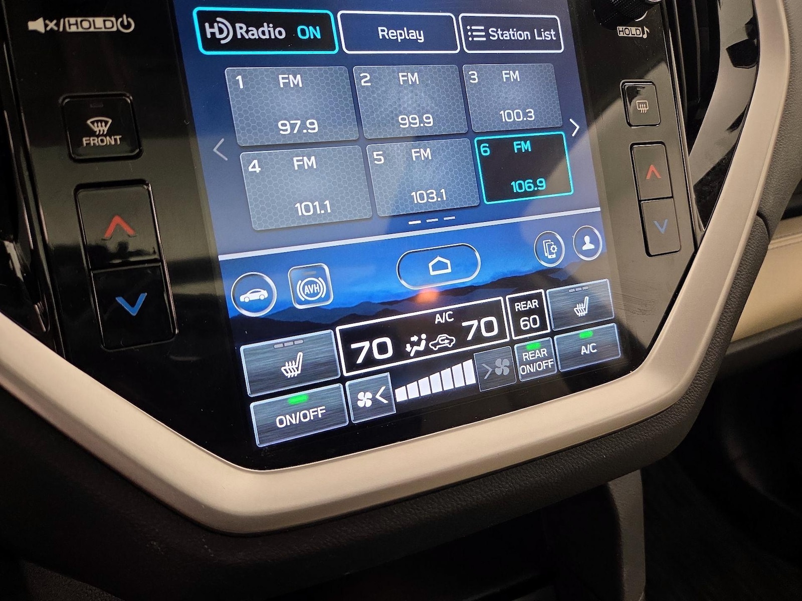 2023 Subaru Ascent Limited - Photo 18