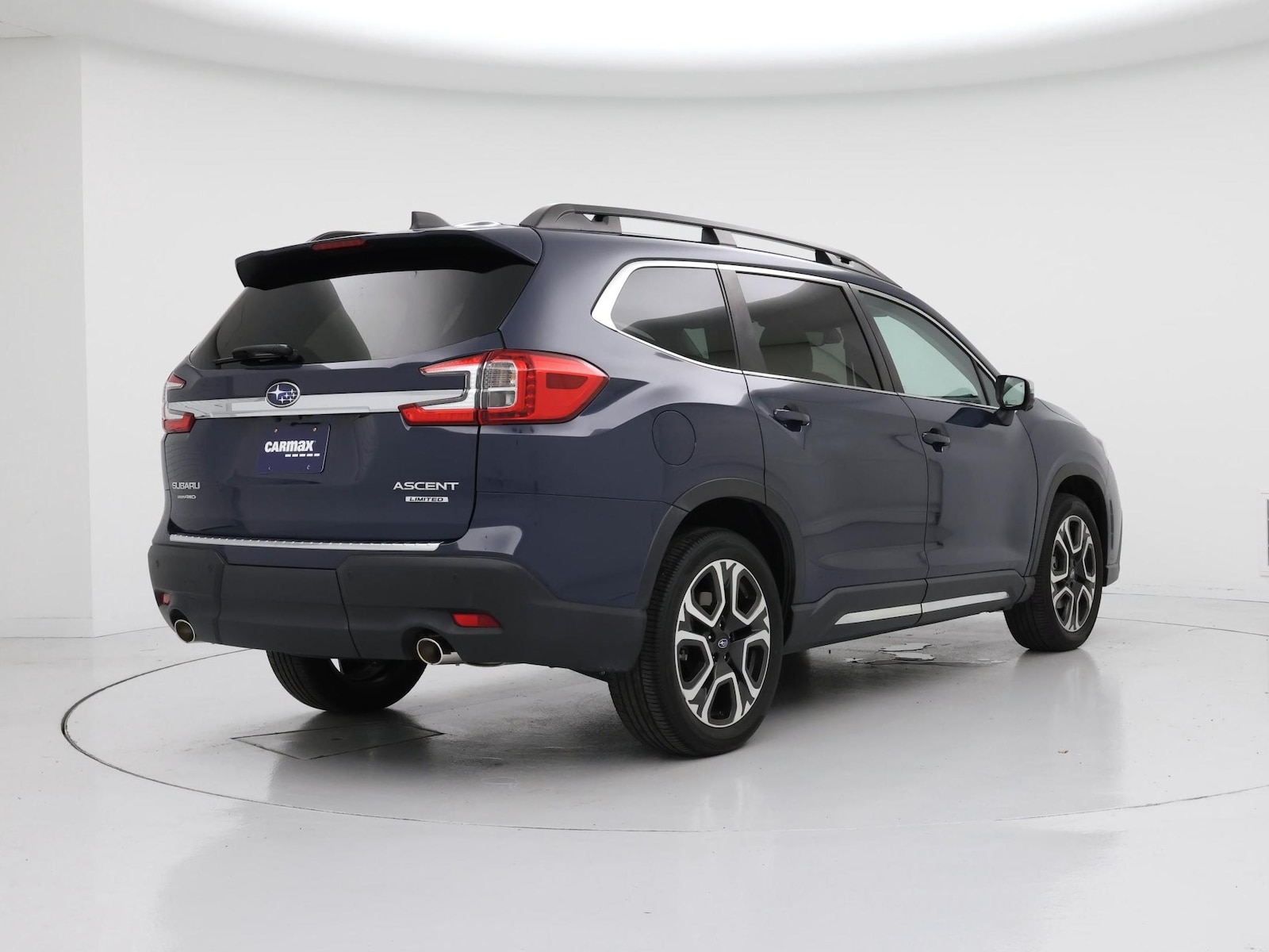 2023 Subaru Ascent Limited - Photo 9