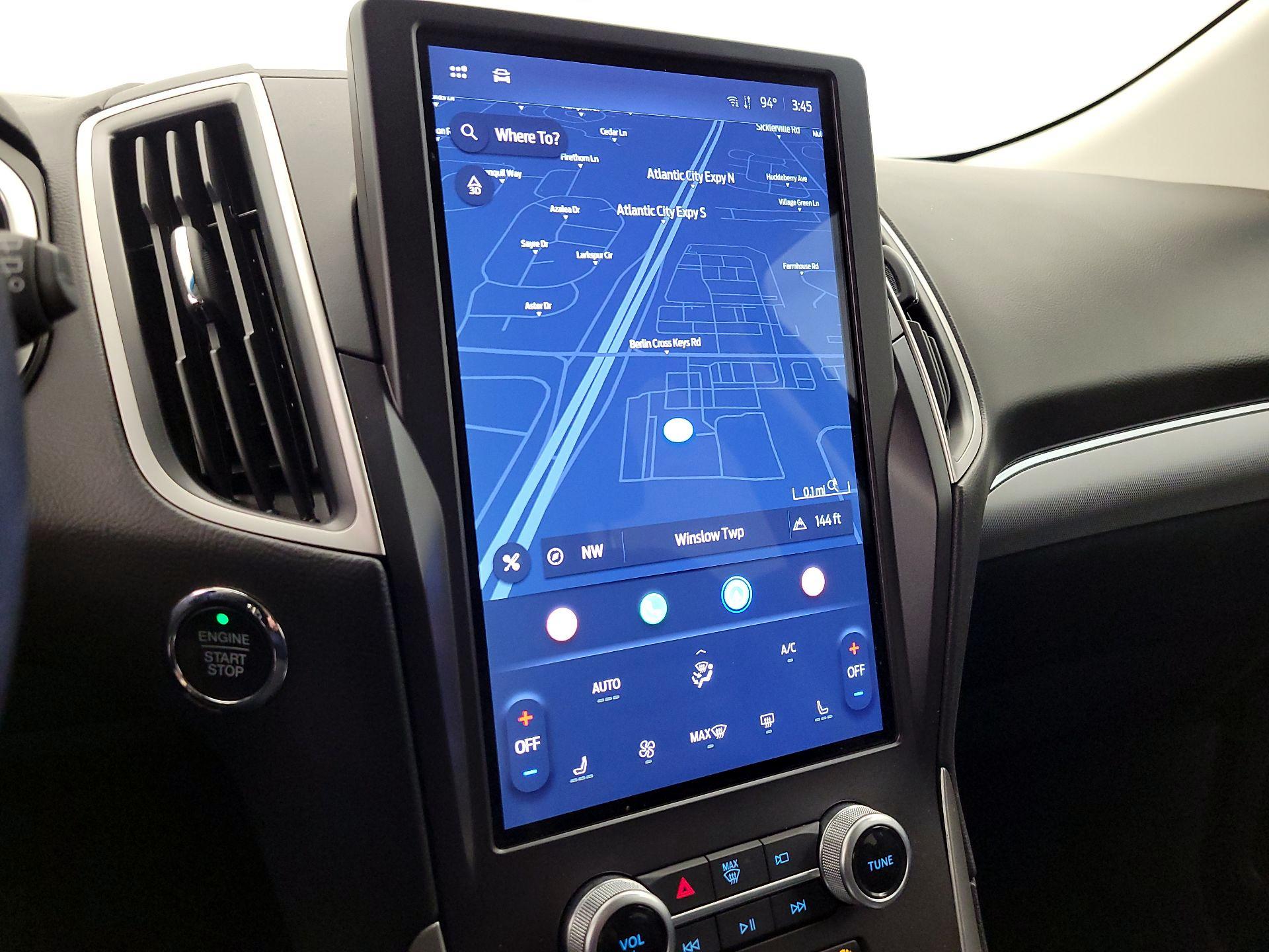 Thumbnail: 2021 Ford Edge - 14