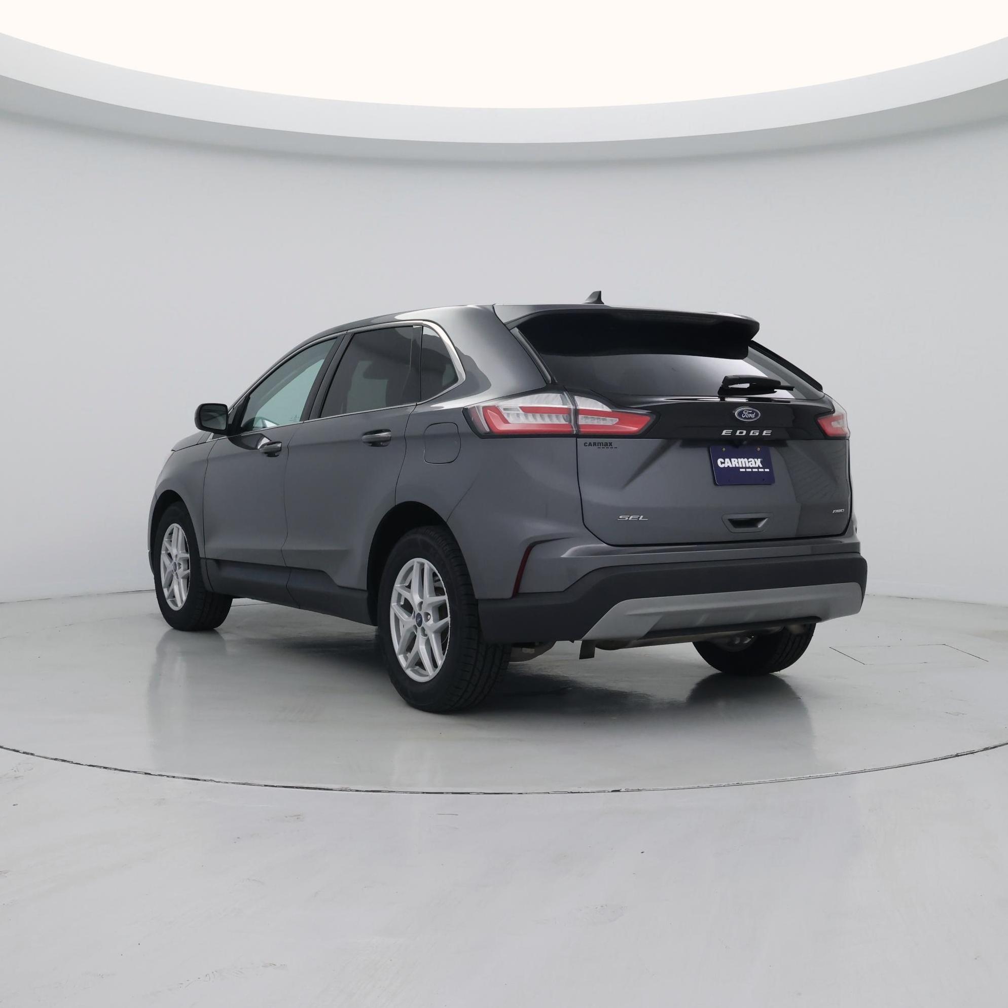 Thumbnail: 2021 Ford Edge - 2