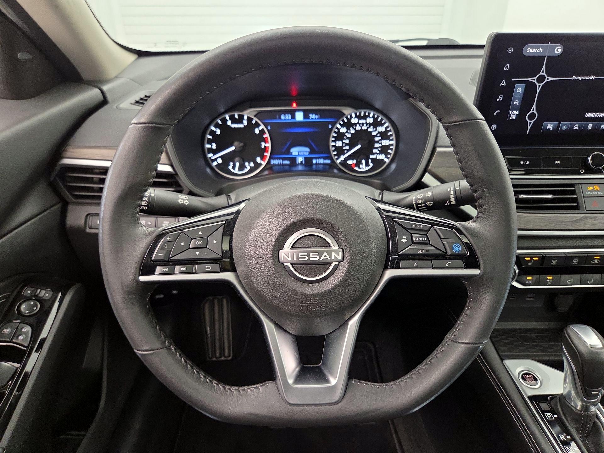 Thumbnail: 2023 Nissan Altima - 10