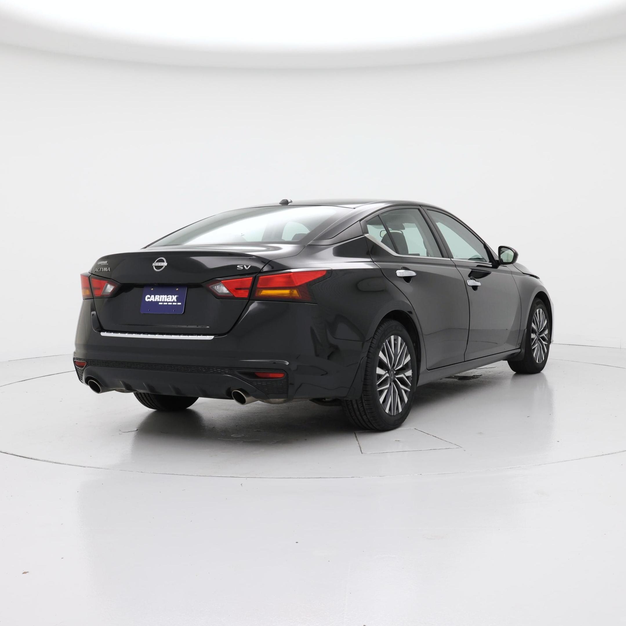 Thumbnail: 2023 Nissan Altima - 8